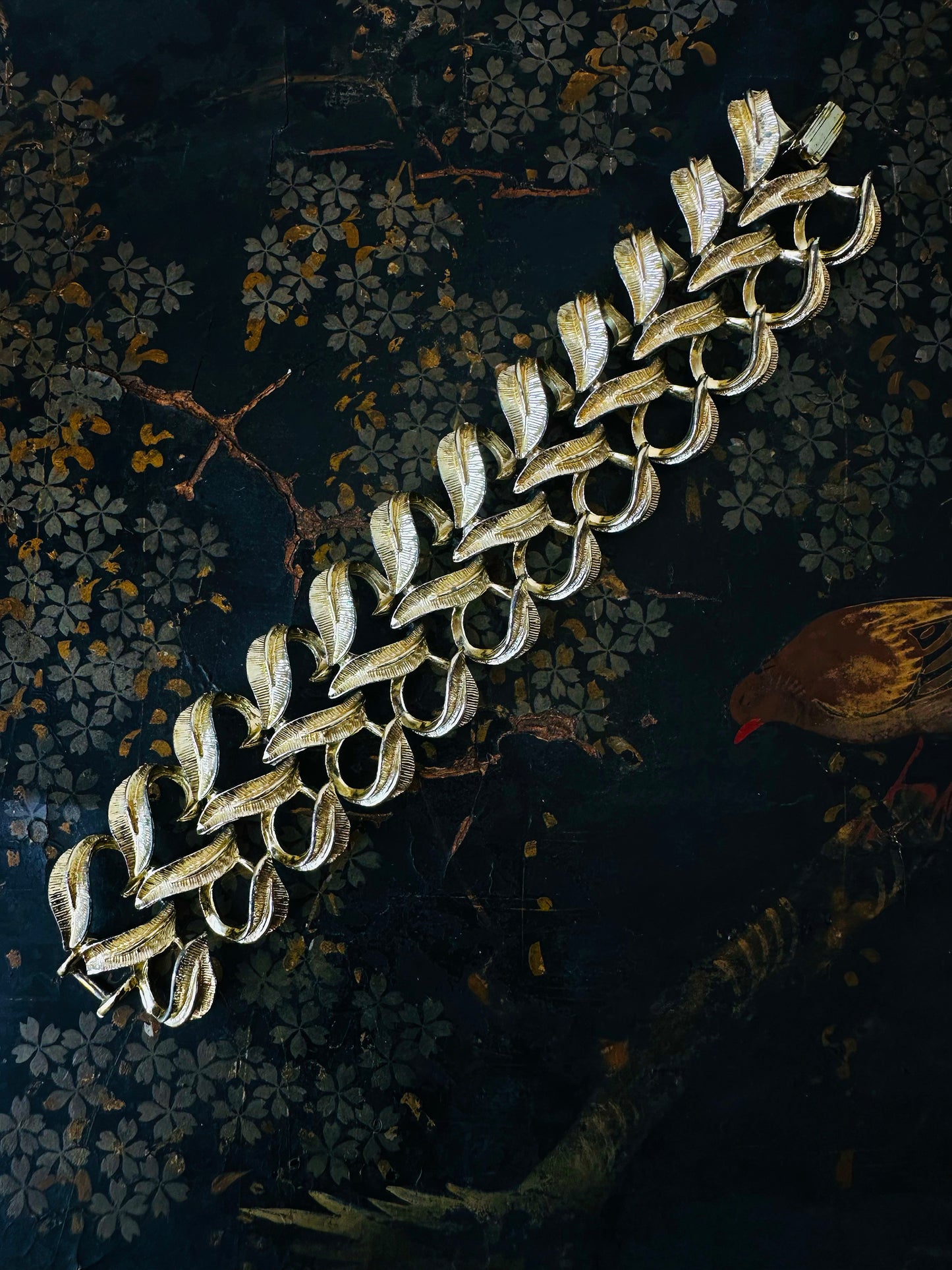 1950s - 1960s Gold-Tone Chunky Brushed Leaf Link Bracelet with Fold-Over Clasp