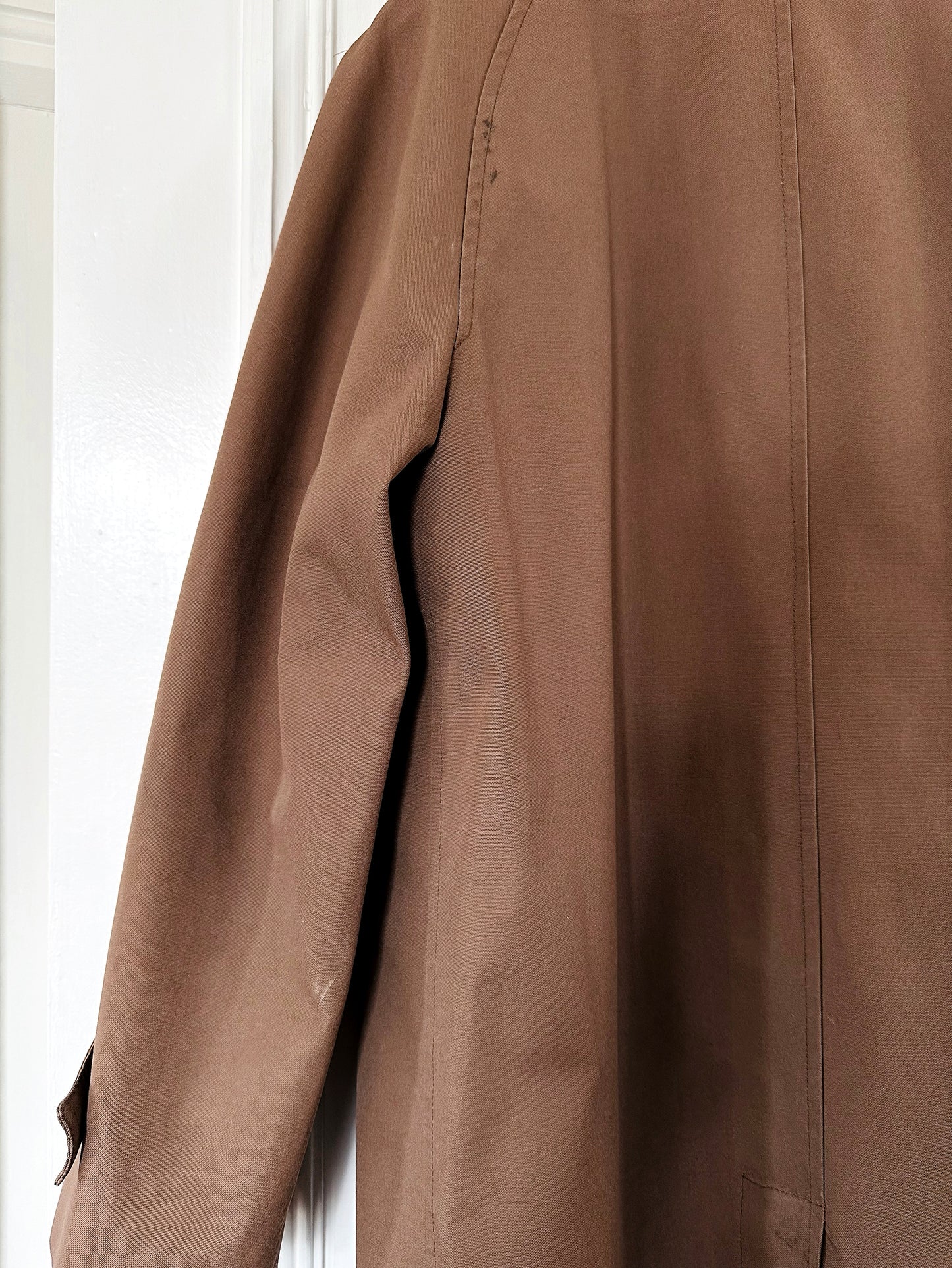 1950s Mocha Relaxed Fit Midi-Length Trench Coat - Sz. M/L