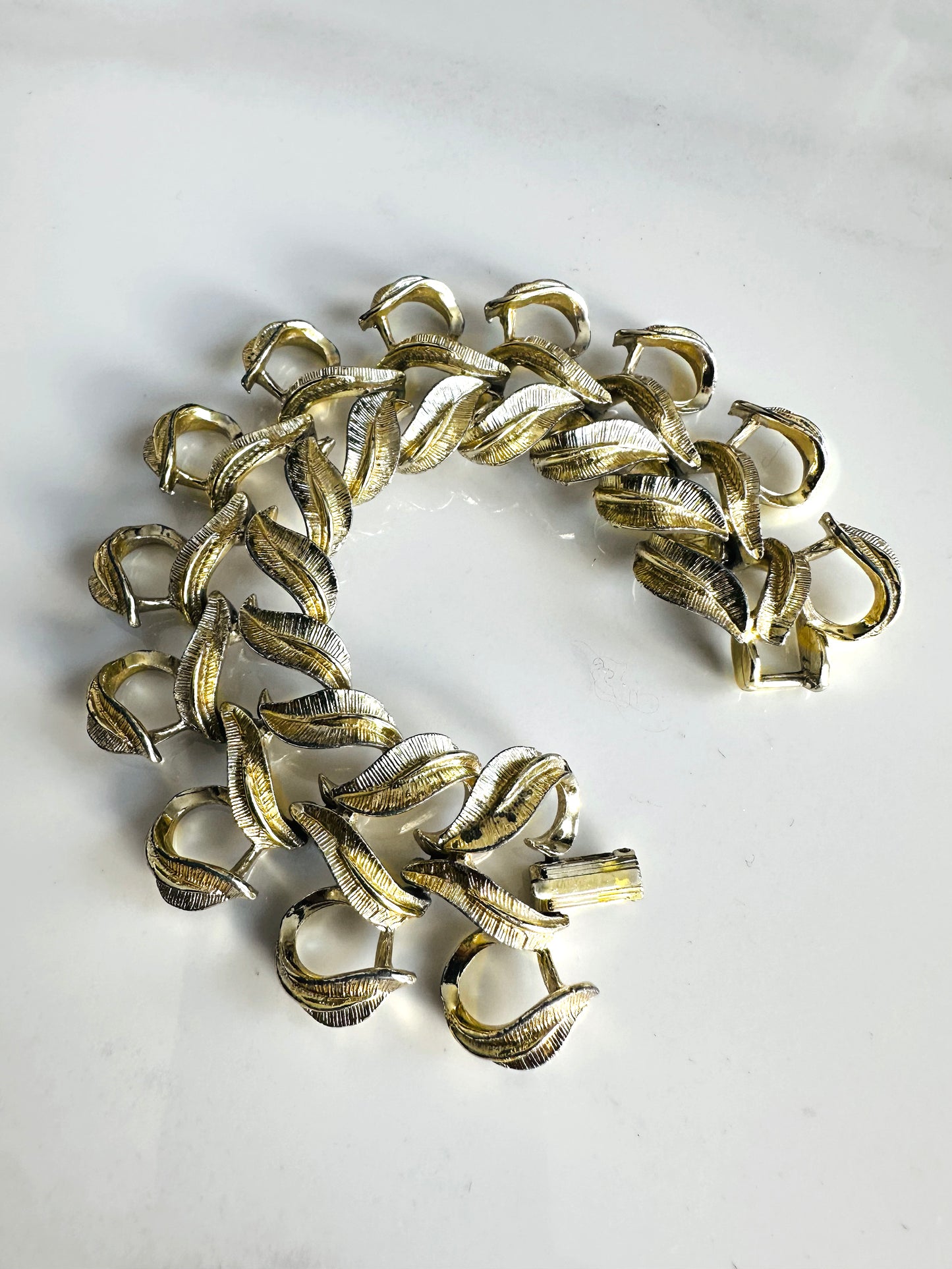 1950s - 1960s Gold-Tone Chunky Brushed Leaf Link Bracelet with Fold-Over Clasp