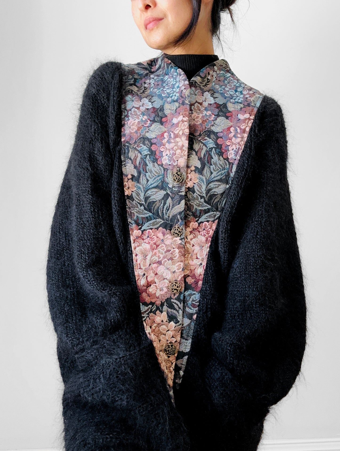 1980s Black Floral Tapestry Relaxed Fit Mohair Knit Cardigan Sweater