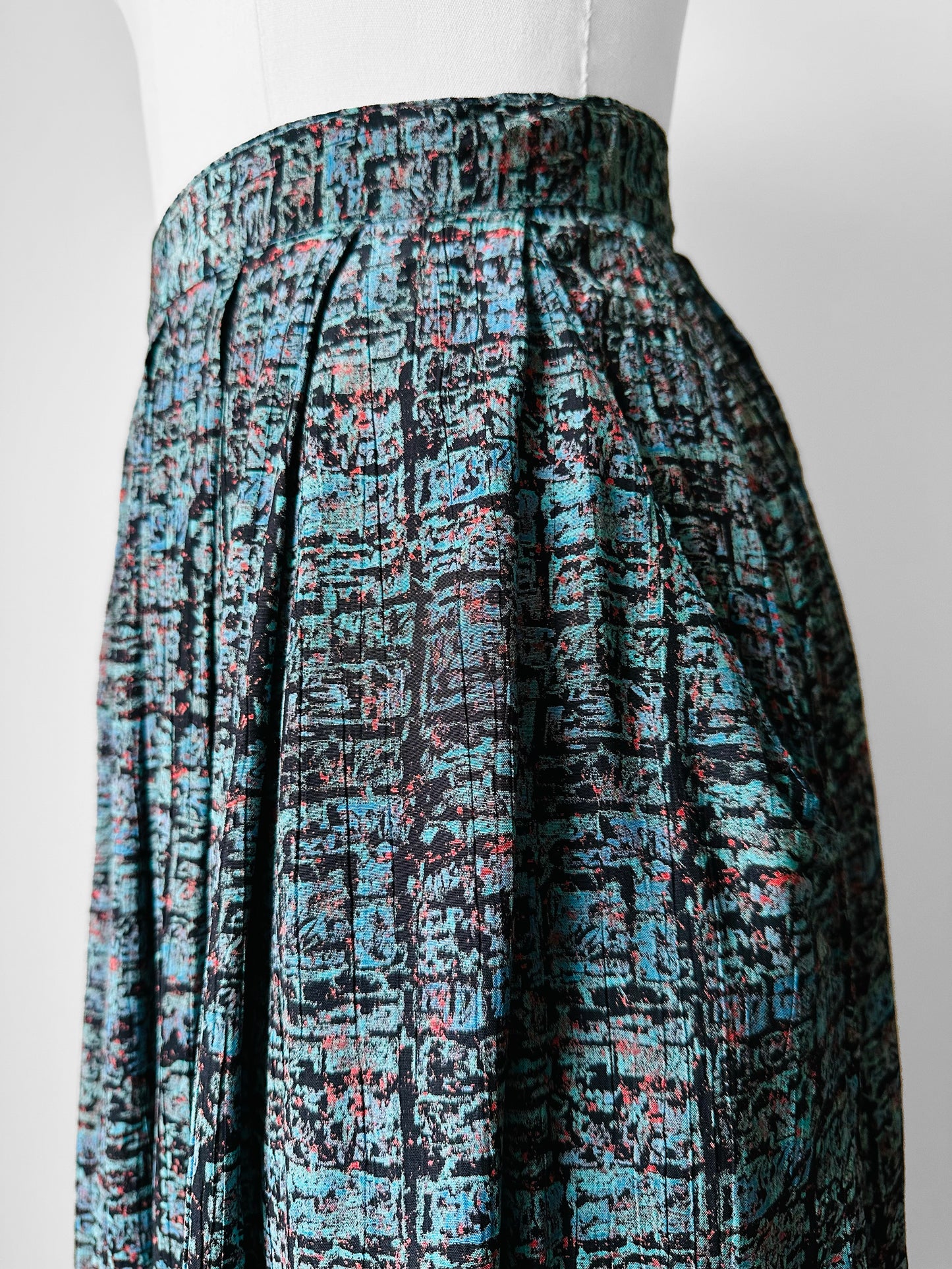 1980s Blue Pleated Patterned Skirt - Sz. Sm