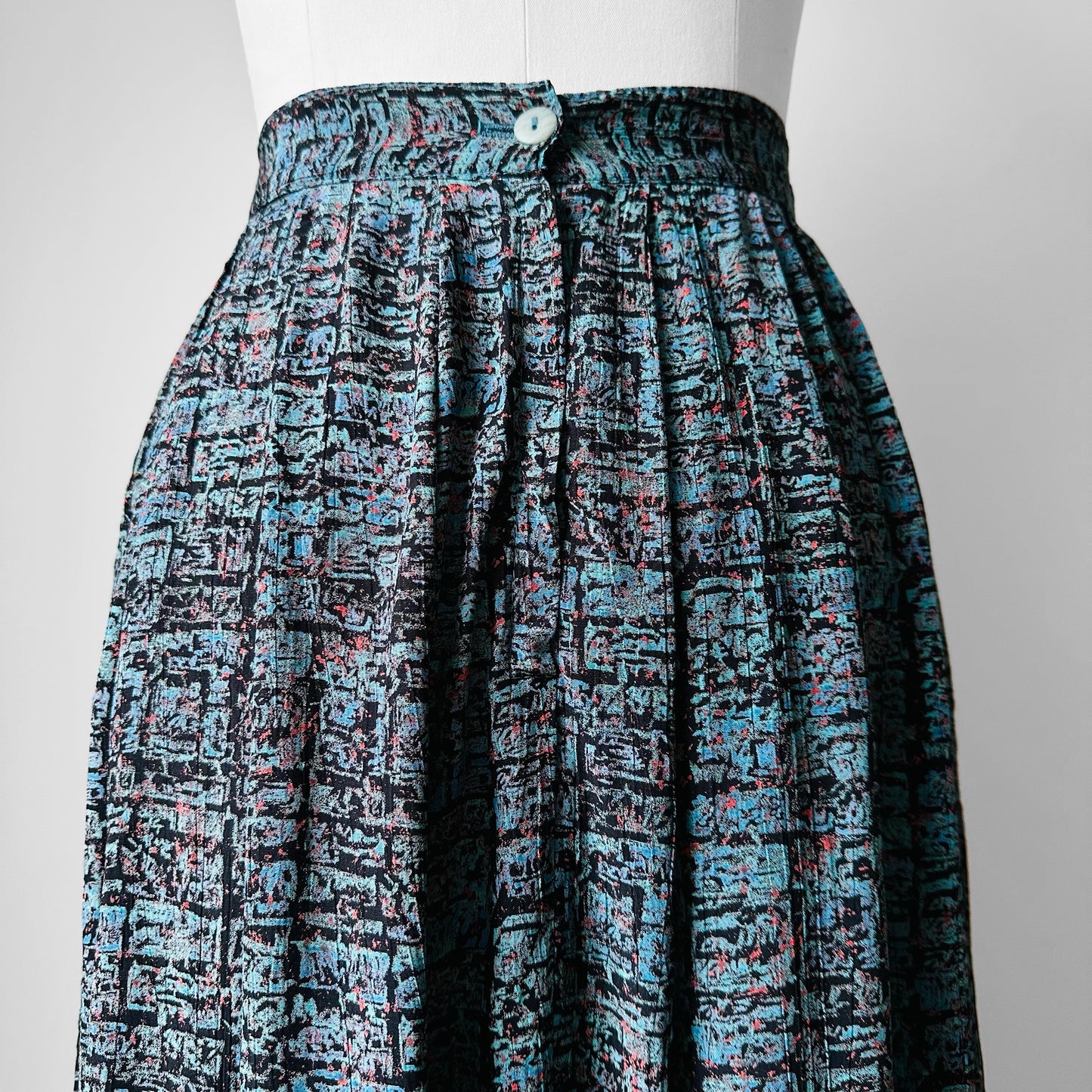 1980s Blue Pleated Patterned Skirt - Sz. Sm