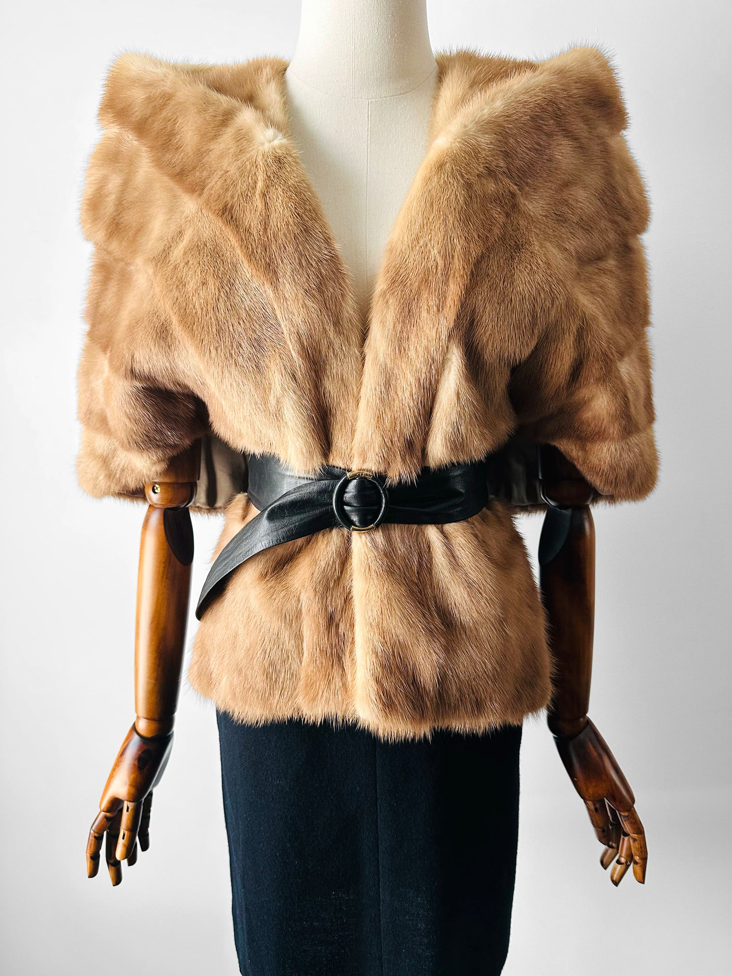 1950s - 1960s Beige Monogrammed Mink Fur Stole