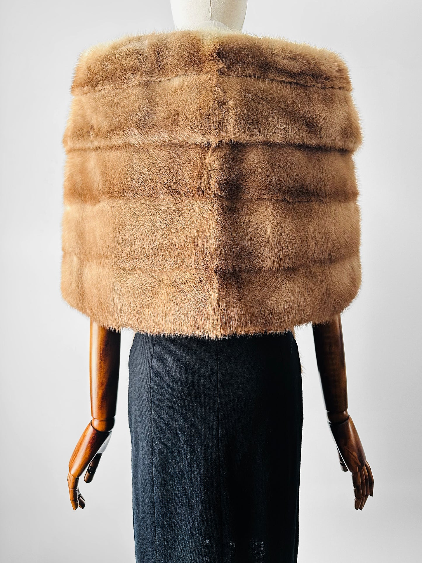 1950s - 1960s Beige Monogrammed Mink Fur Stole