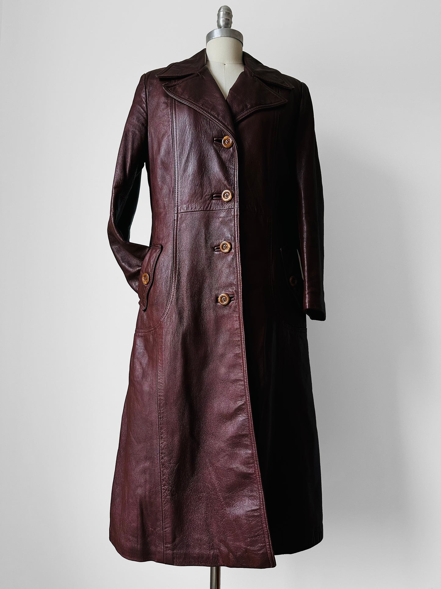 1970s Long Tapered Waist Auburn Brown Soft Leather Quilted Lining Coat