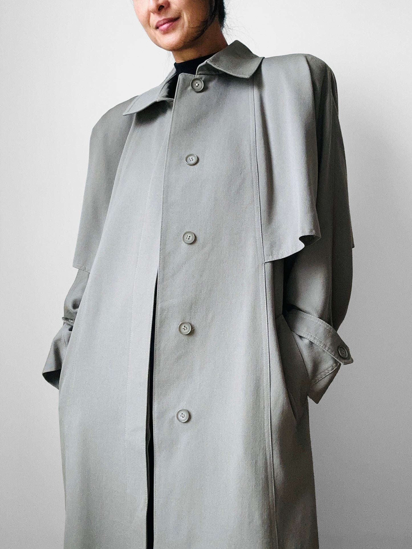 Vintage 1980s Classic Greige Wool Caped Trench Overcoat - Sz. S/M