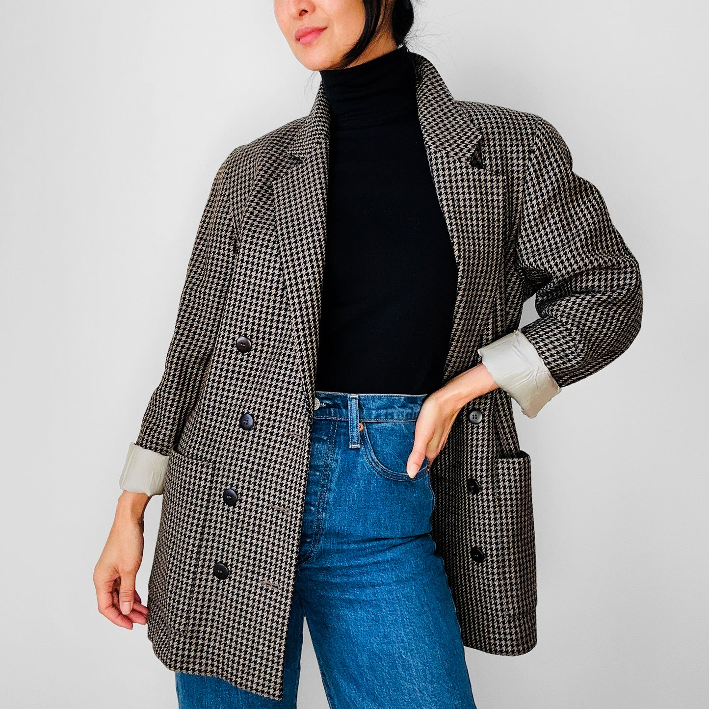 1990s Greige and Black Double-Breasted Wool Houndstooth Blazer - Sz. S/M