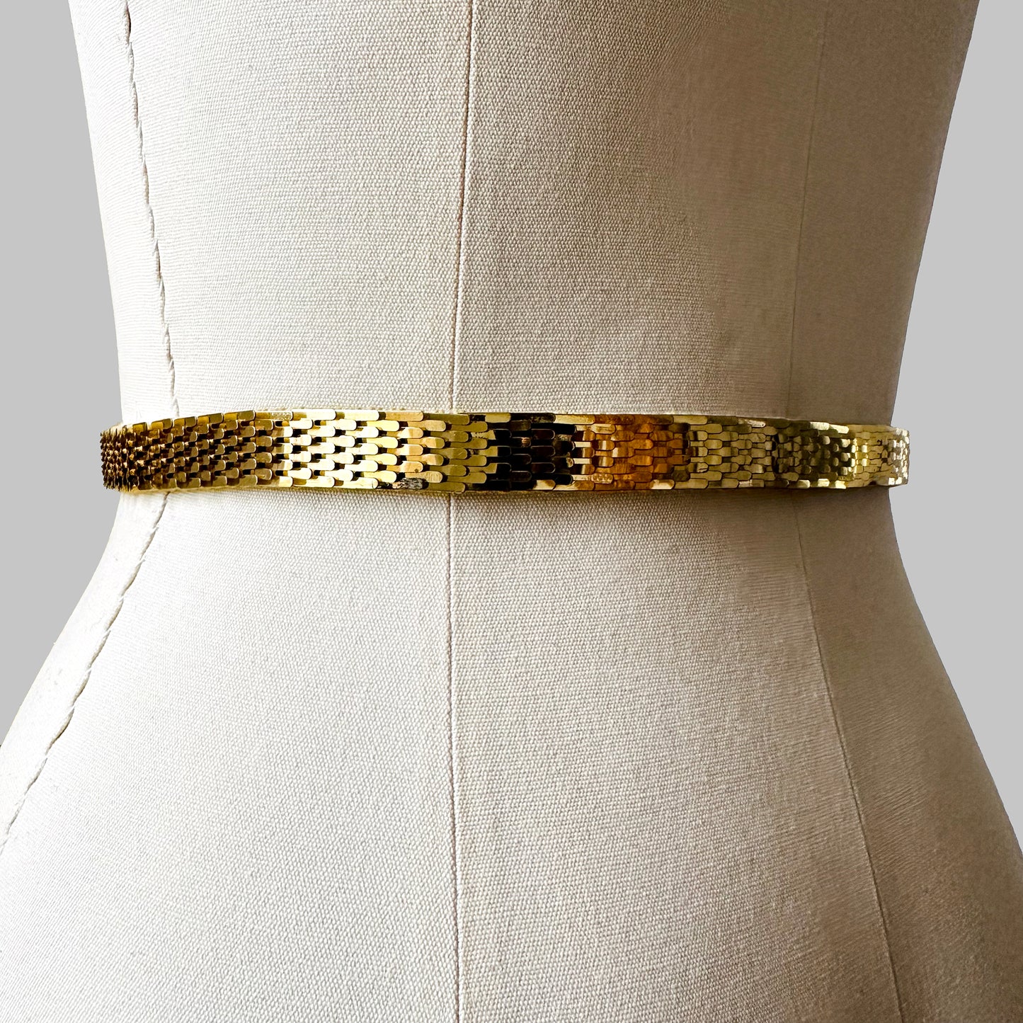 1980s Gold Toned Narrow Metal Scaled Stretch Belt