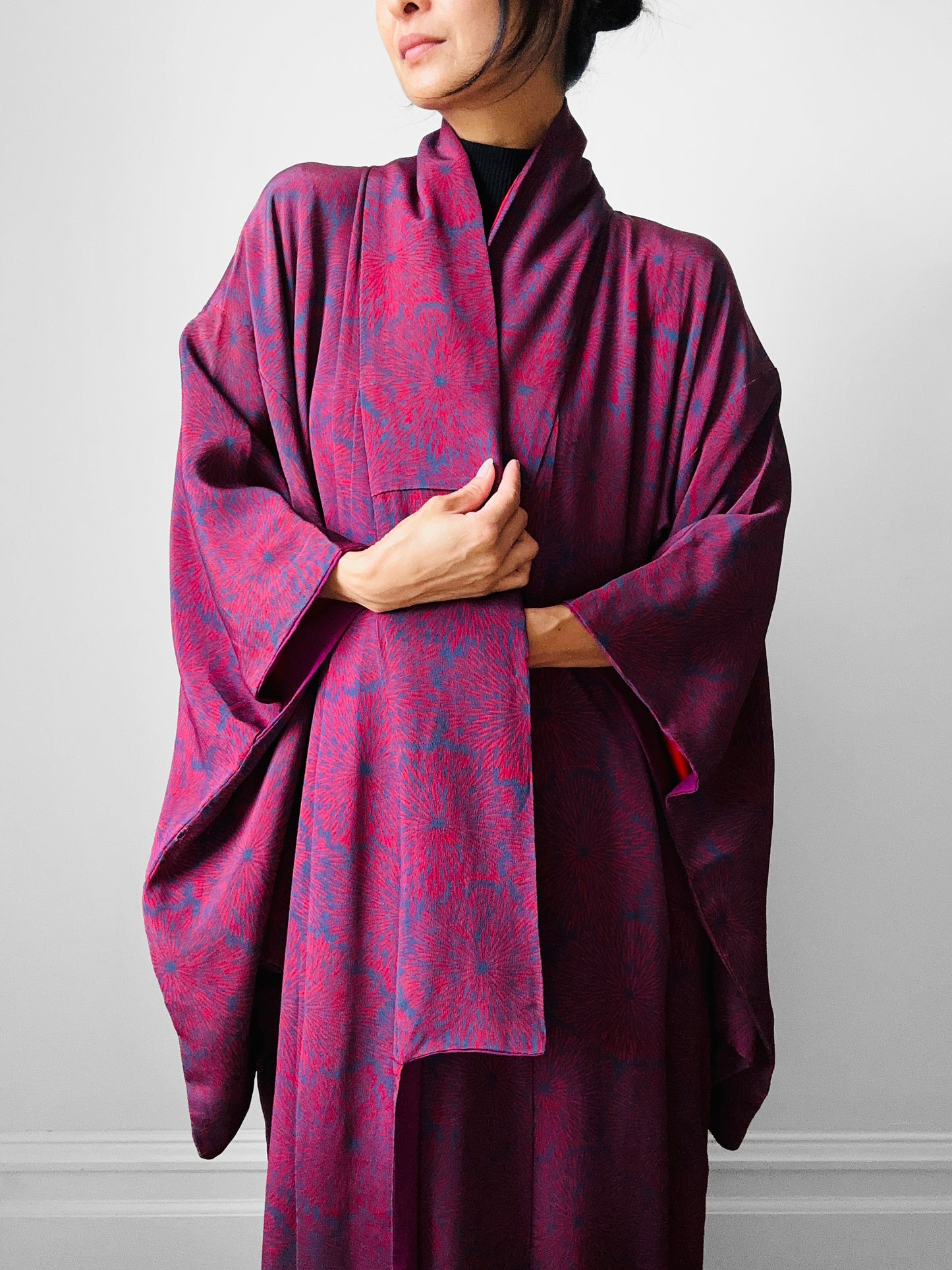 1980s Plum Navy Starburst Silk Kimono  - Sz. O/S