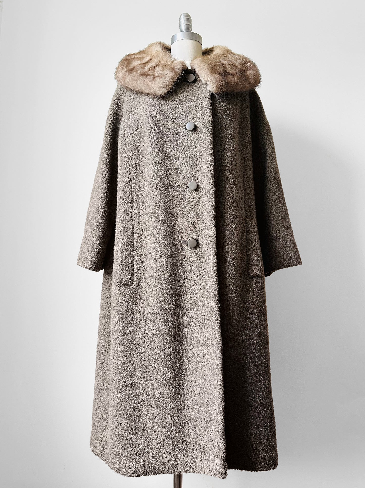 1960s Taupe Fur Collar A-Line Mid-Length Coat