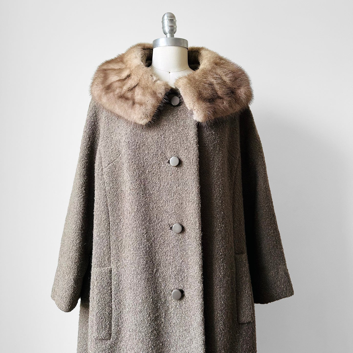 1960s Taupe Fur Collar A-Line Mid-Length Coat