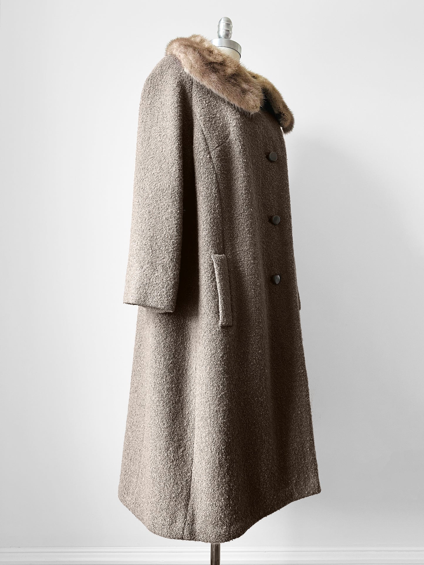 1960s Taupe Fur Collar A-Line Mid-Length Coat