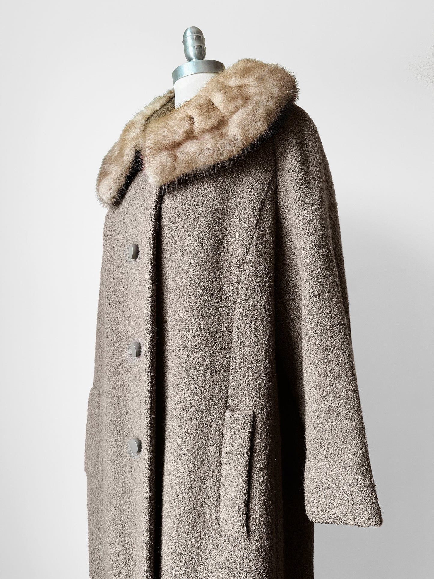 1960s Taupe Fur Collar A-Line Mid-Length Coat