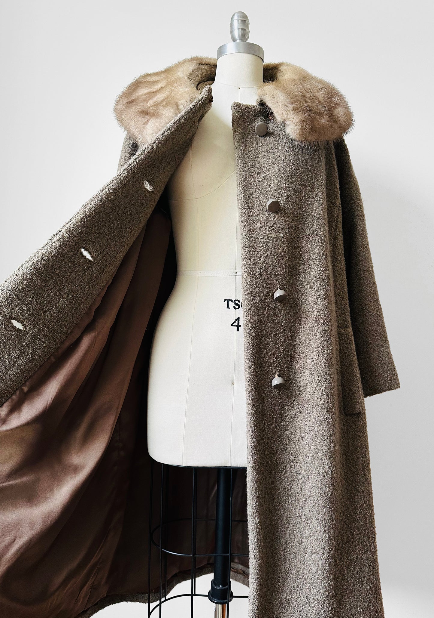 1960s Taupe Fur Collar A-Line Mid-Length Coat