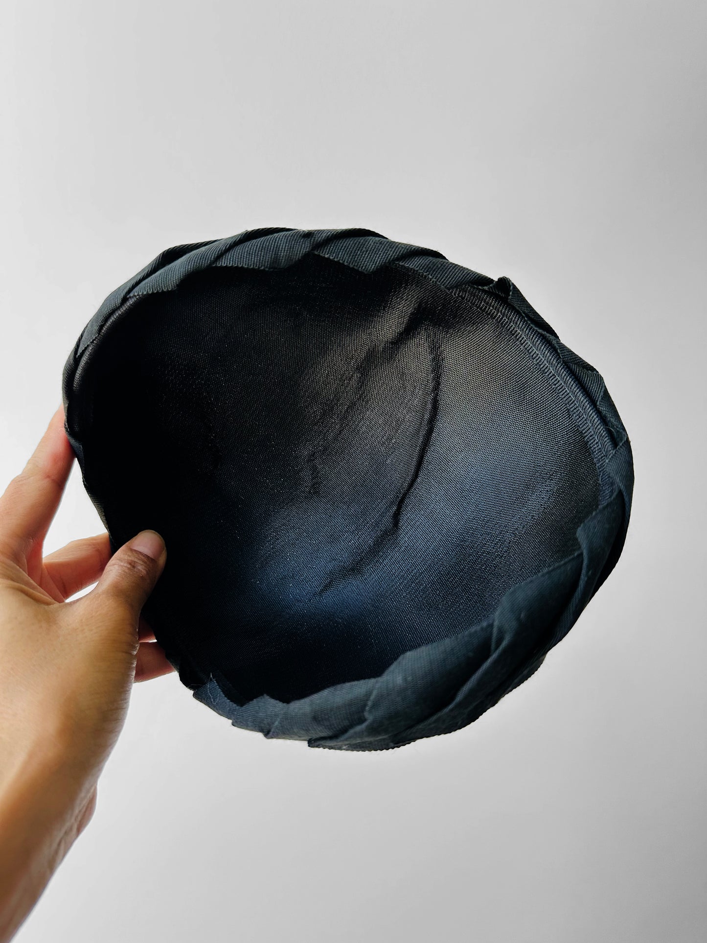 1950s - 1960s Black Velvet Ribbon Trimmed Hat - Sz. S