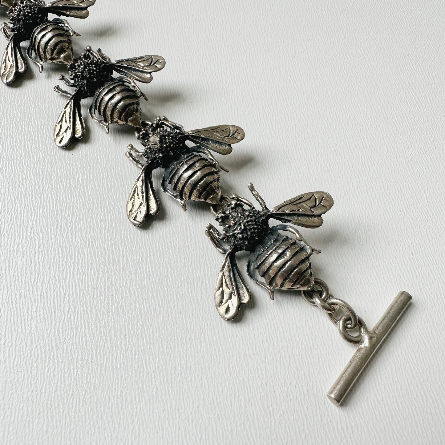 925 Silver Cast Bumble Bee Link Bracelet