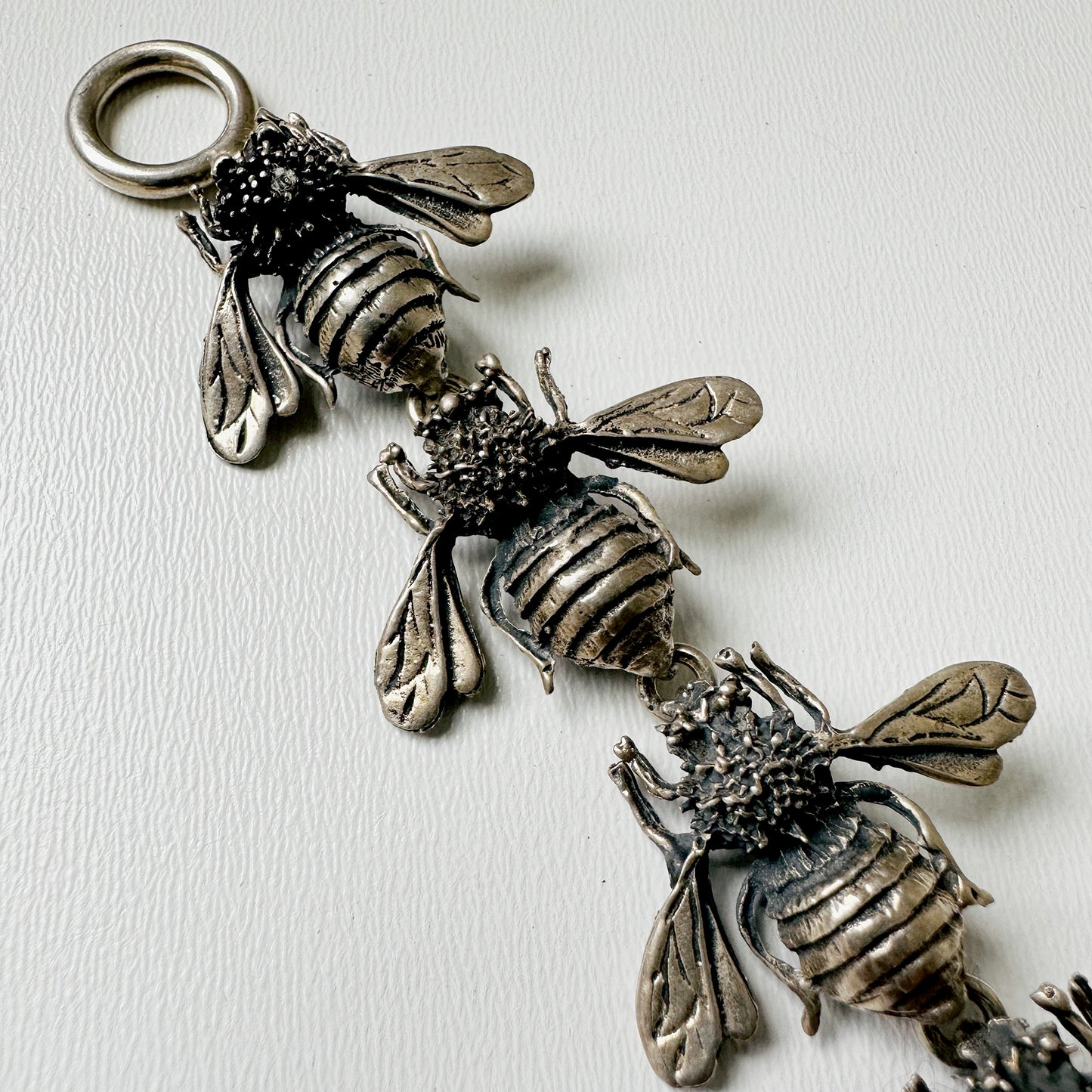 925 Silver Cast Bumble Bee Link Bracelet