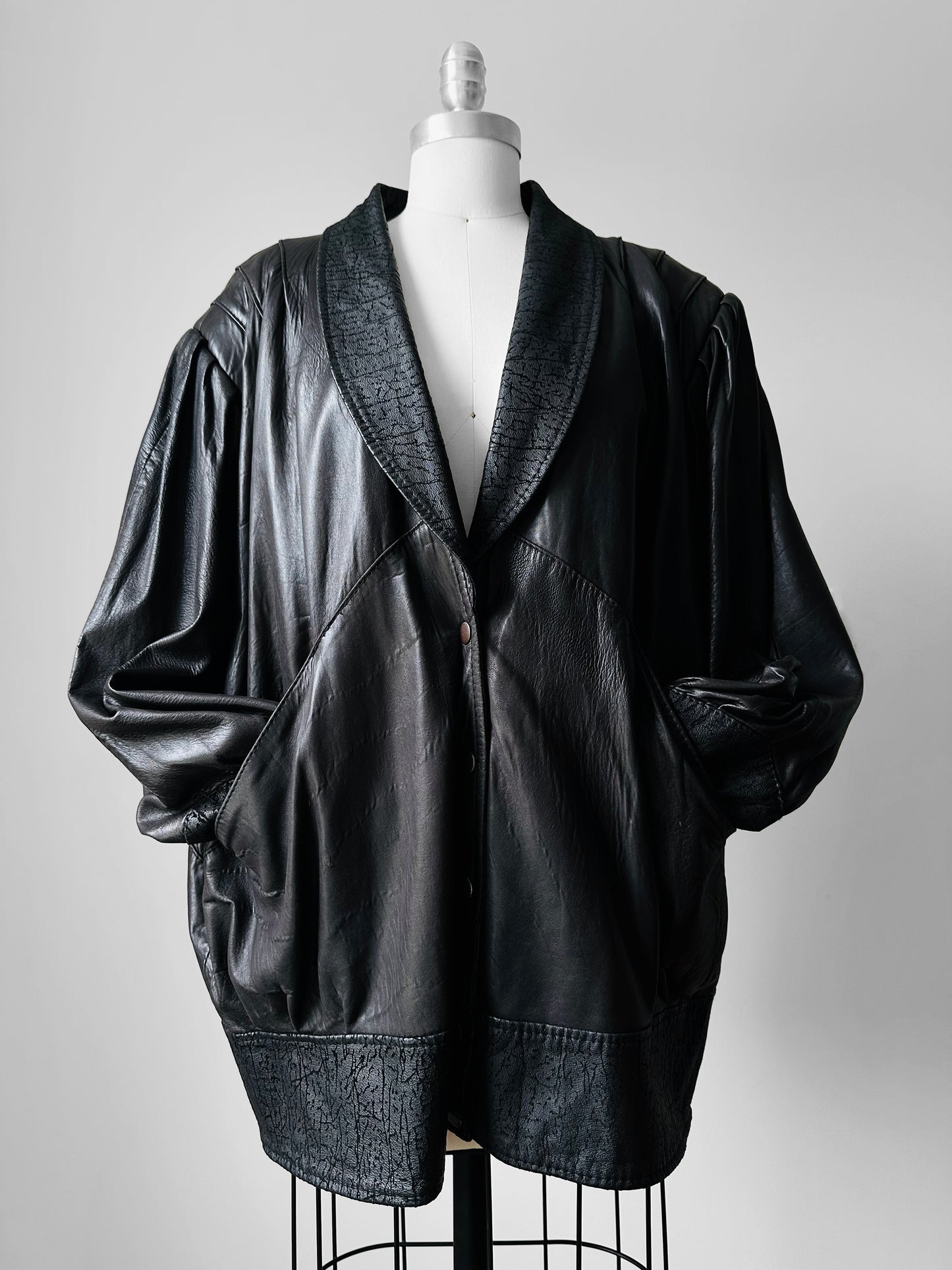 1980s Black Buttery Soft Relax Fit Snap Button Leather Jacket - Sz. M/L