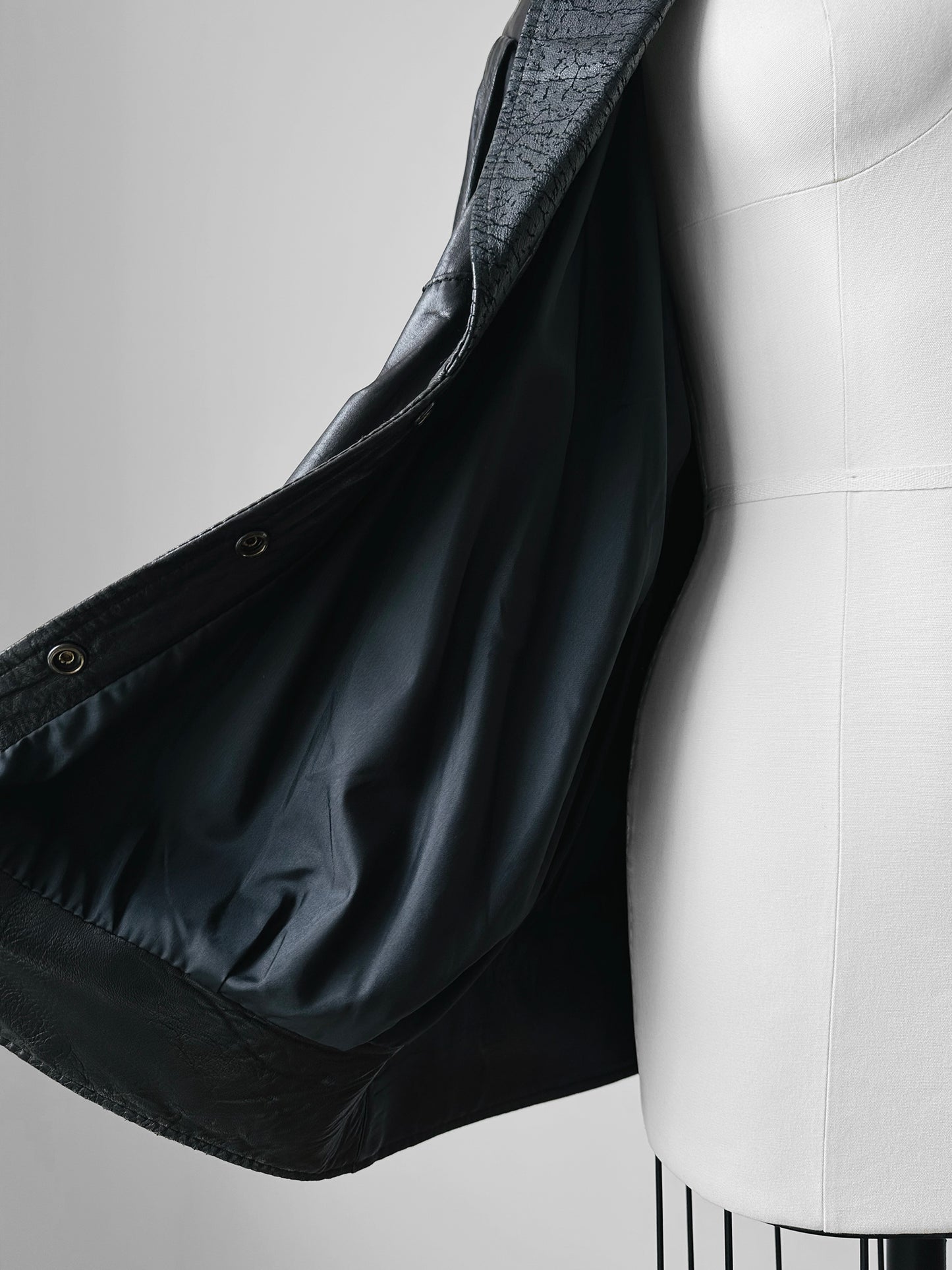 1980s Black Buttery Soft Relax Fit Snap Button Leather Jacket - Sz. M/L