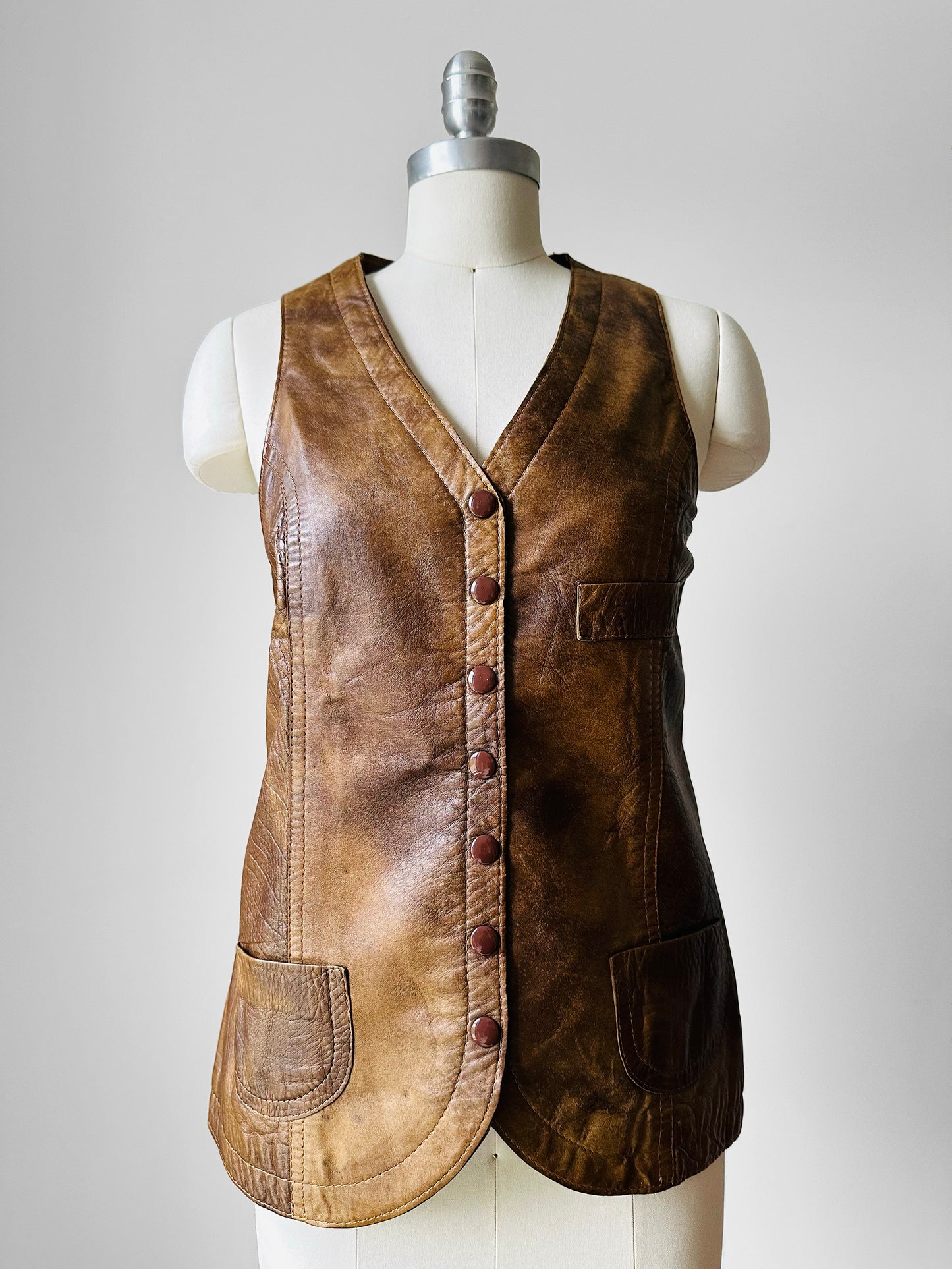 70s Brown Snap Button Fitted Leather Vest - Sz. Small