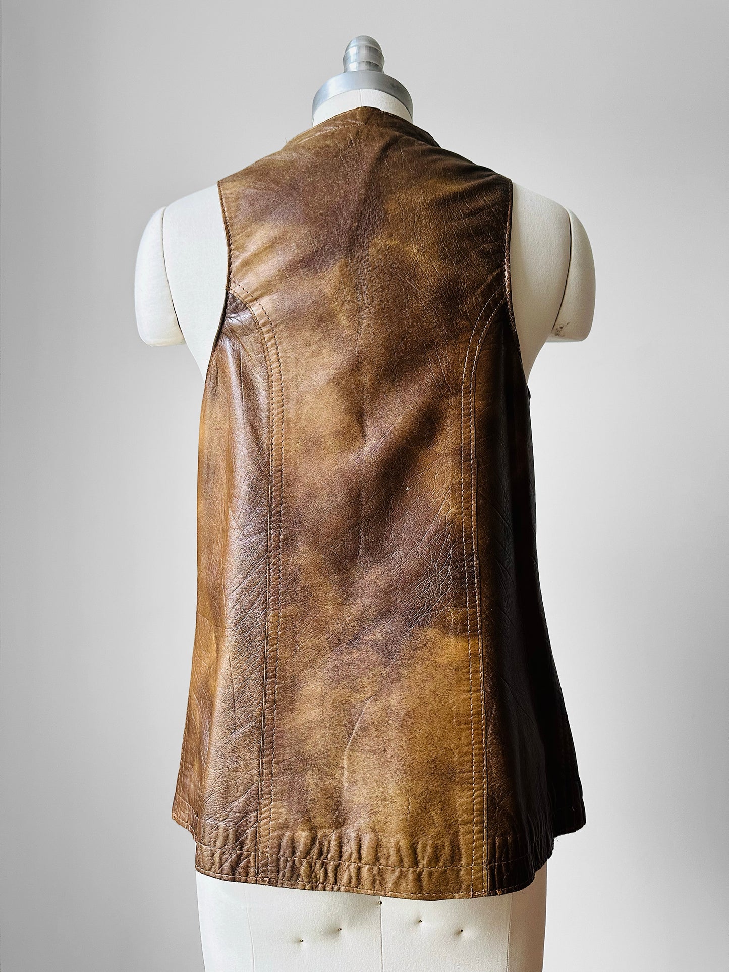70s Brown Snap Button Fitted Leather Vest - Sz. Small