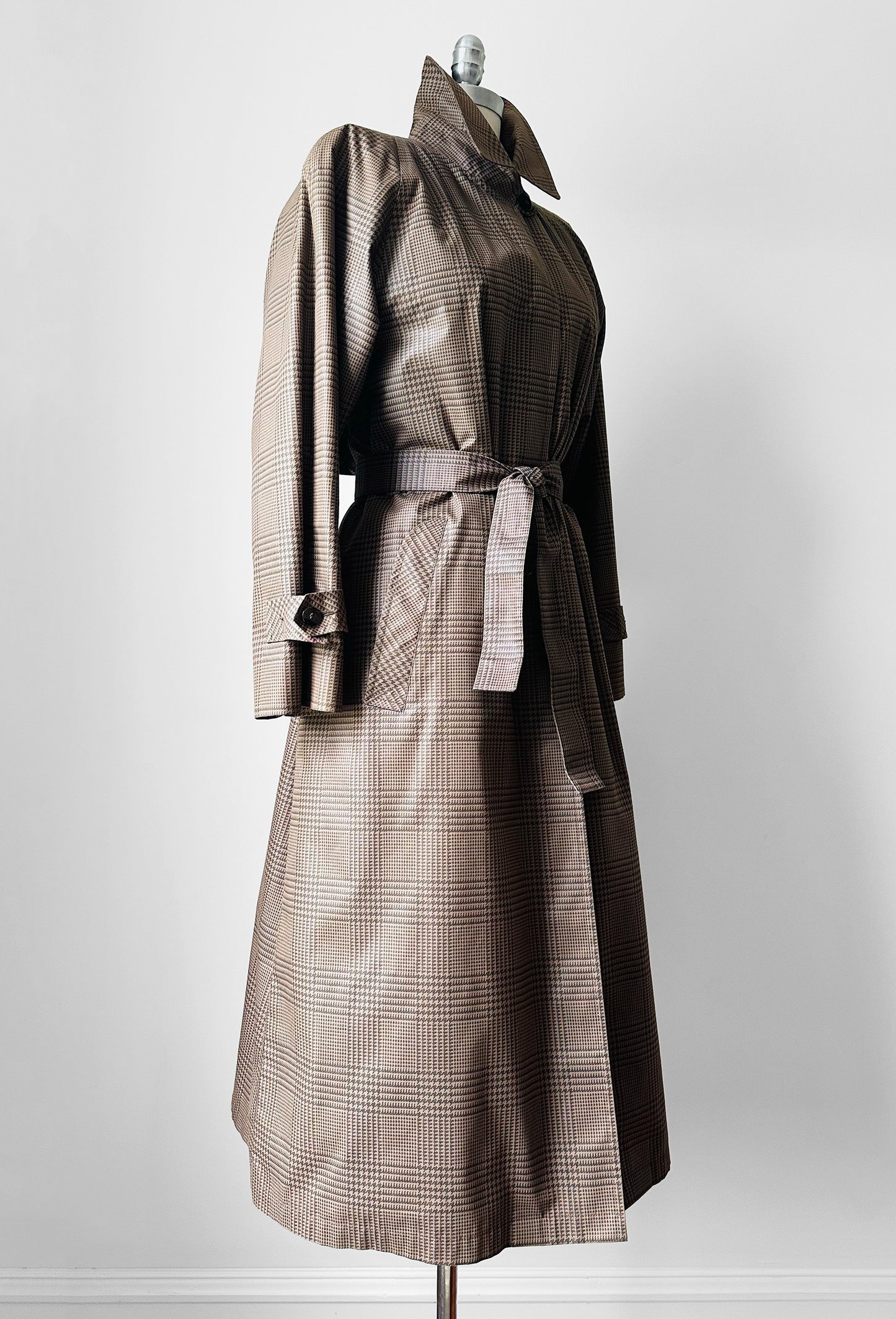 1980s Beige Houndstooth LONDON FOG Lined Belted Rain Aline Trench - Sz. S/M