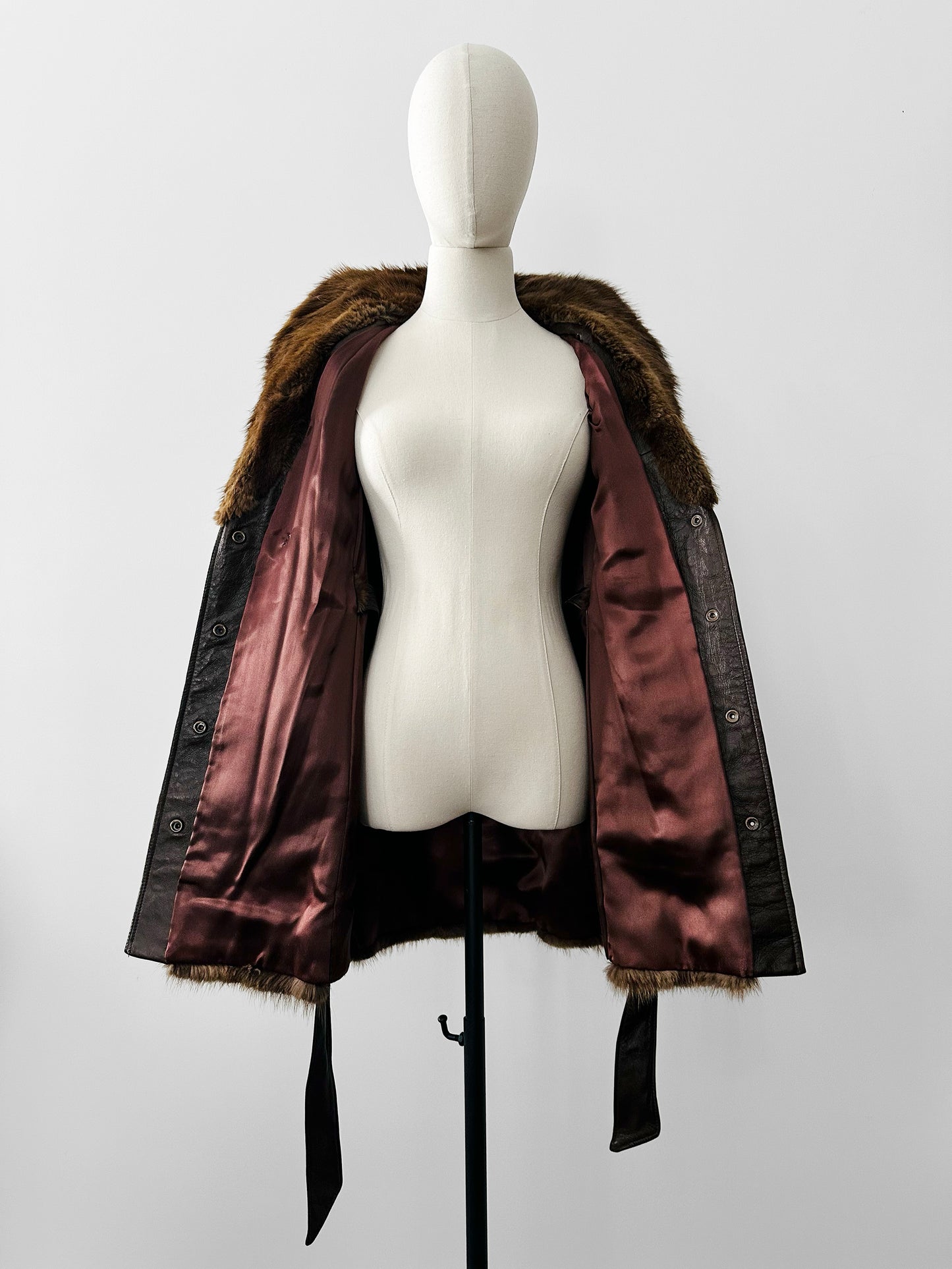 Vintage 1960s - 1970s Brown Belted Cape Back Leather and Fur Jacket - Sz. S/M