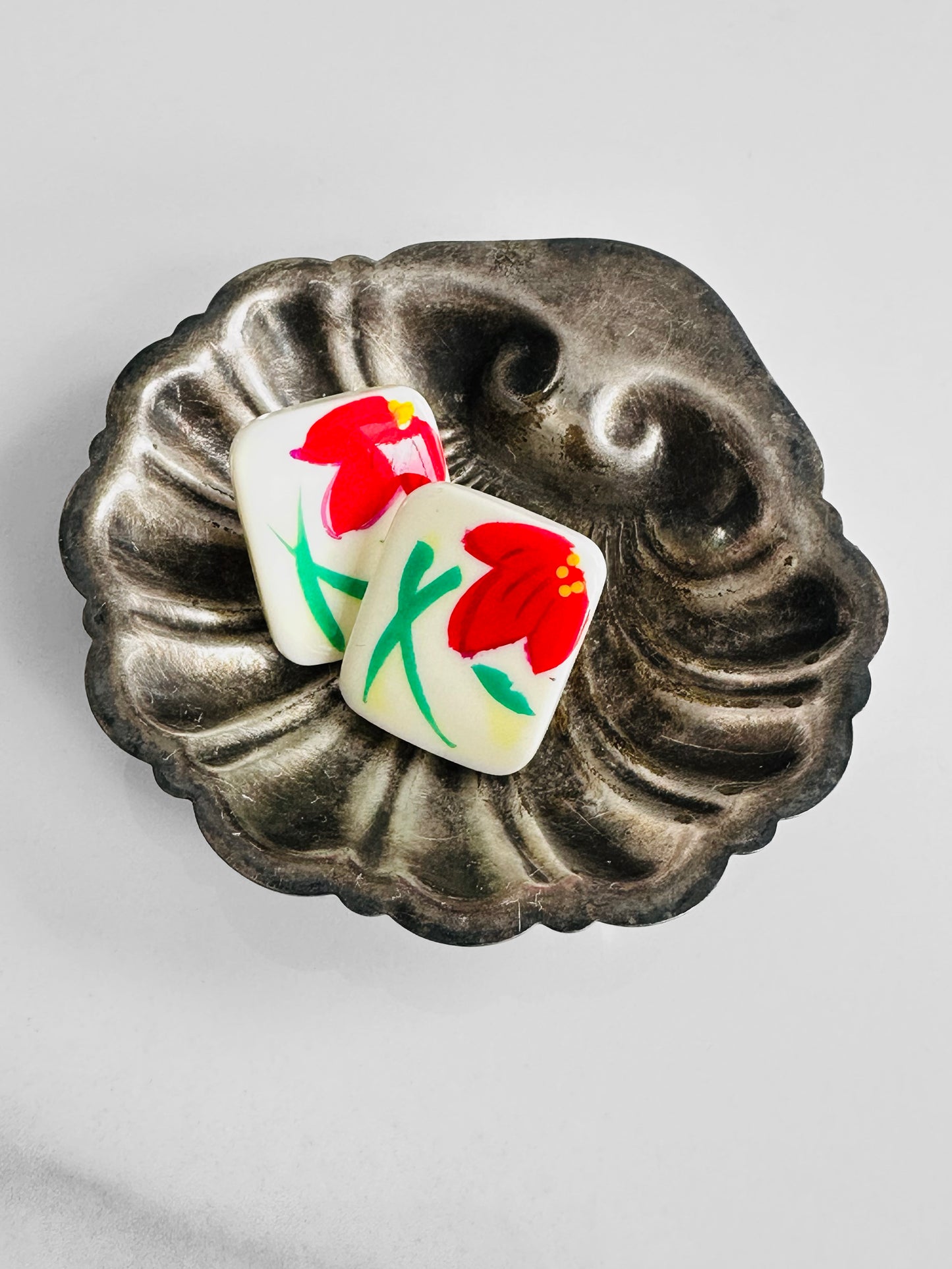 Vintage Mid-Century Red Painted Floral Post Earrings