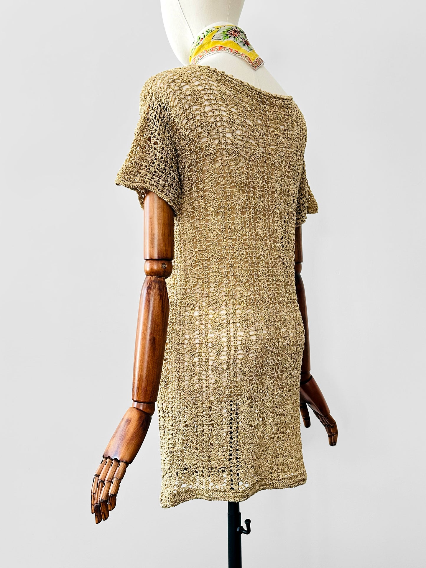 Vintage 1970s Beige Short-Sleeve Scoop Neck Crochet Tunic  - Sz. S