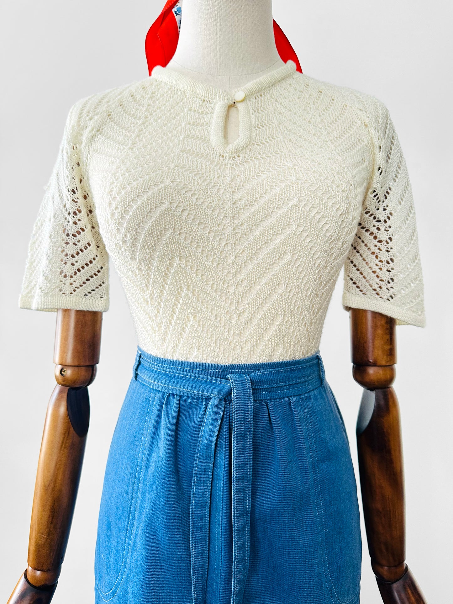Vintage 1960s Ivory Flutter Sleeve Fitted Knit Top - Sz. S