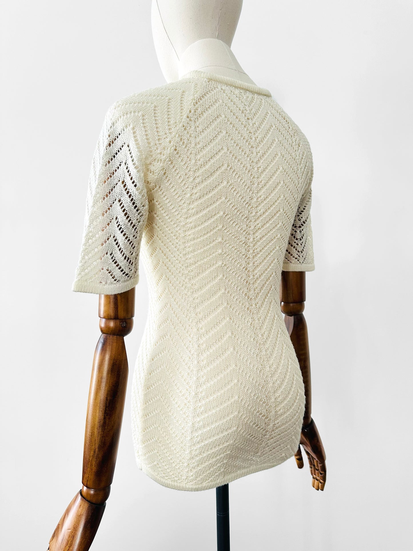 Vintage 1960s Ivory Flutter Sleeve Fitted Knit Top - Sz. S