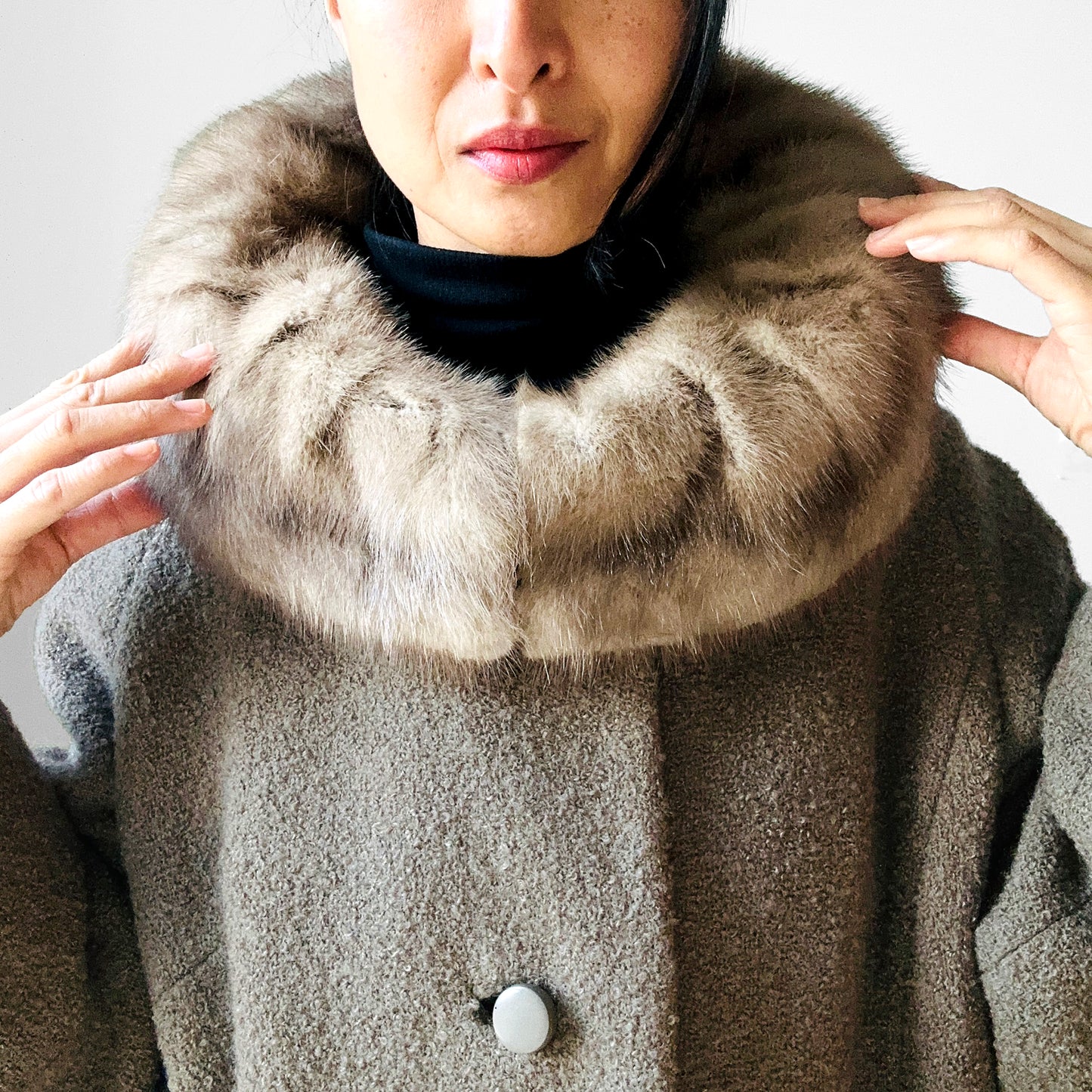 1960s Taupe Fur Collar A-Line Mid-Length Coat