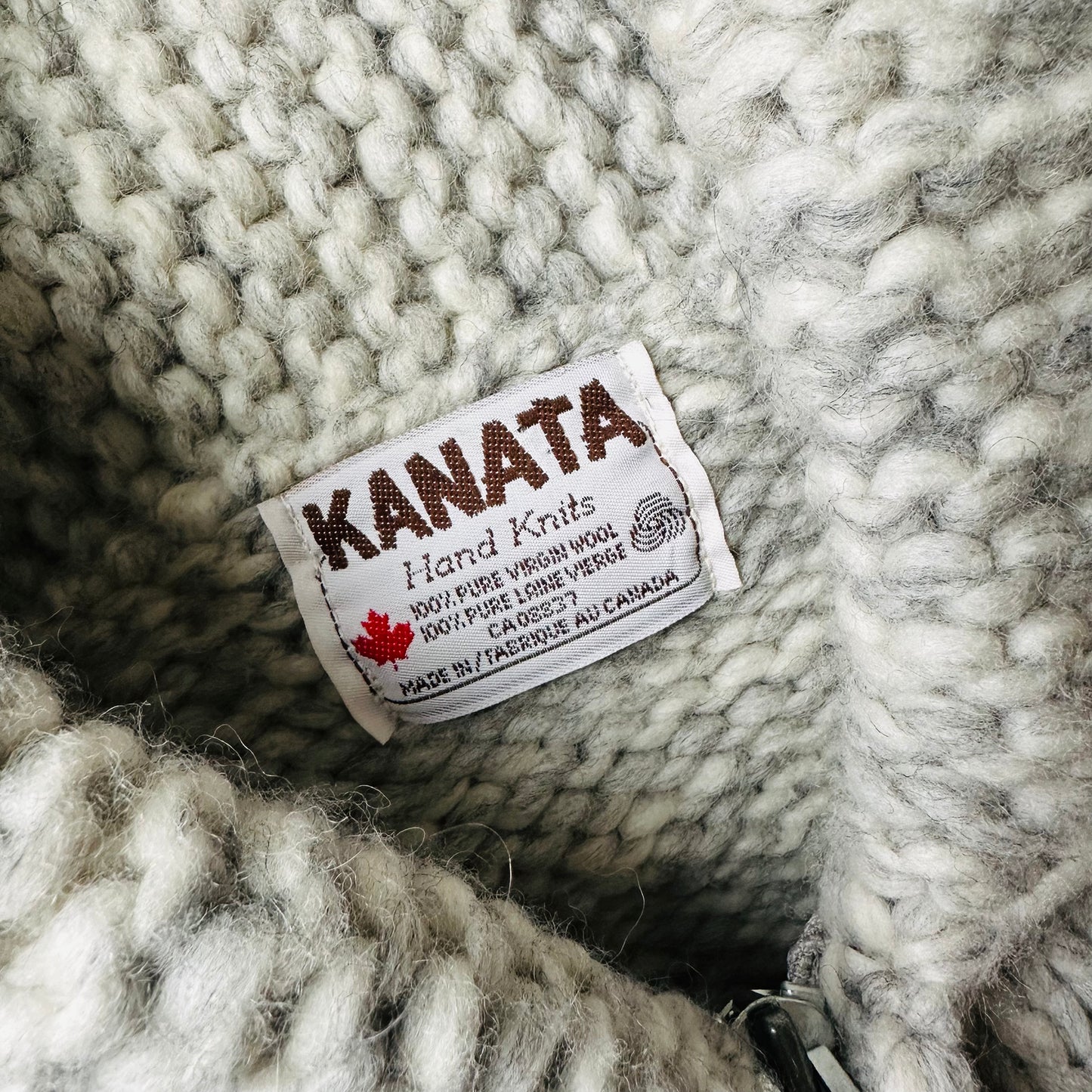 Kanata Made in Canada Heavy Handmade Metal Zip Wool Patterned Knit Jacket - O/S