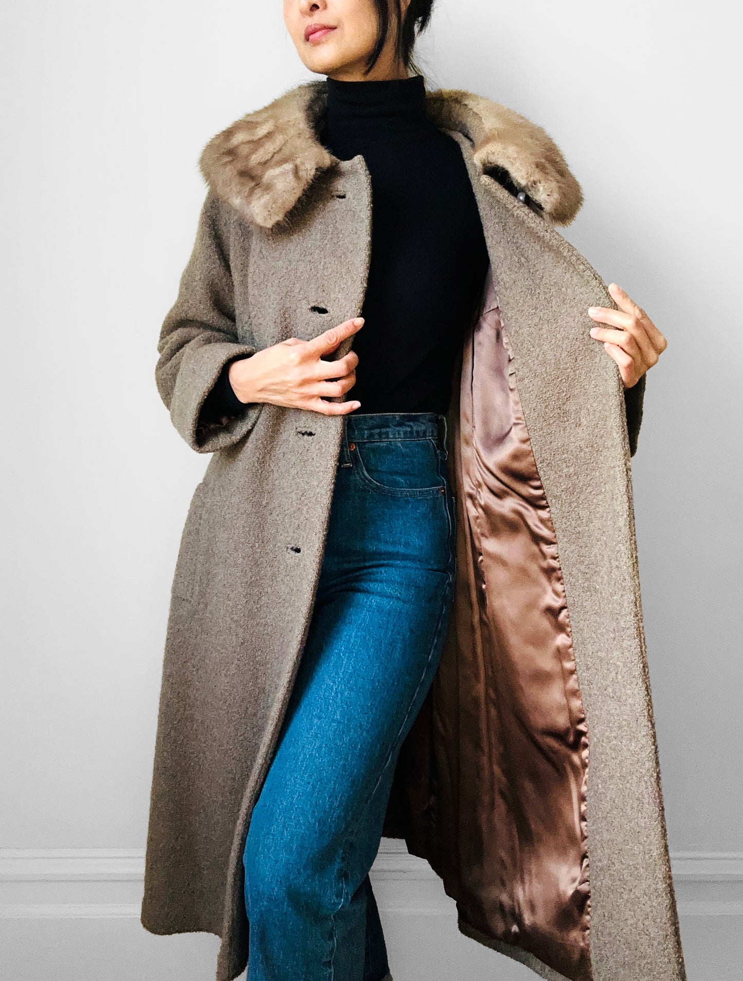 1960s Taupe Fur Collar A-Line Mid-Length Coat