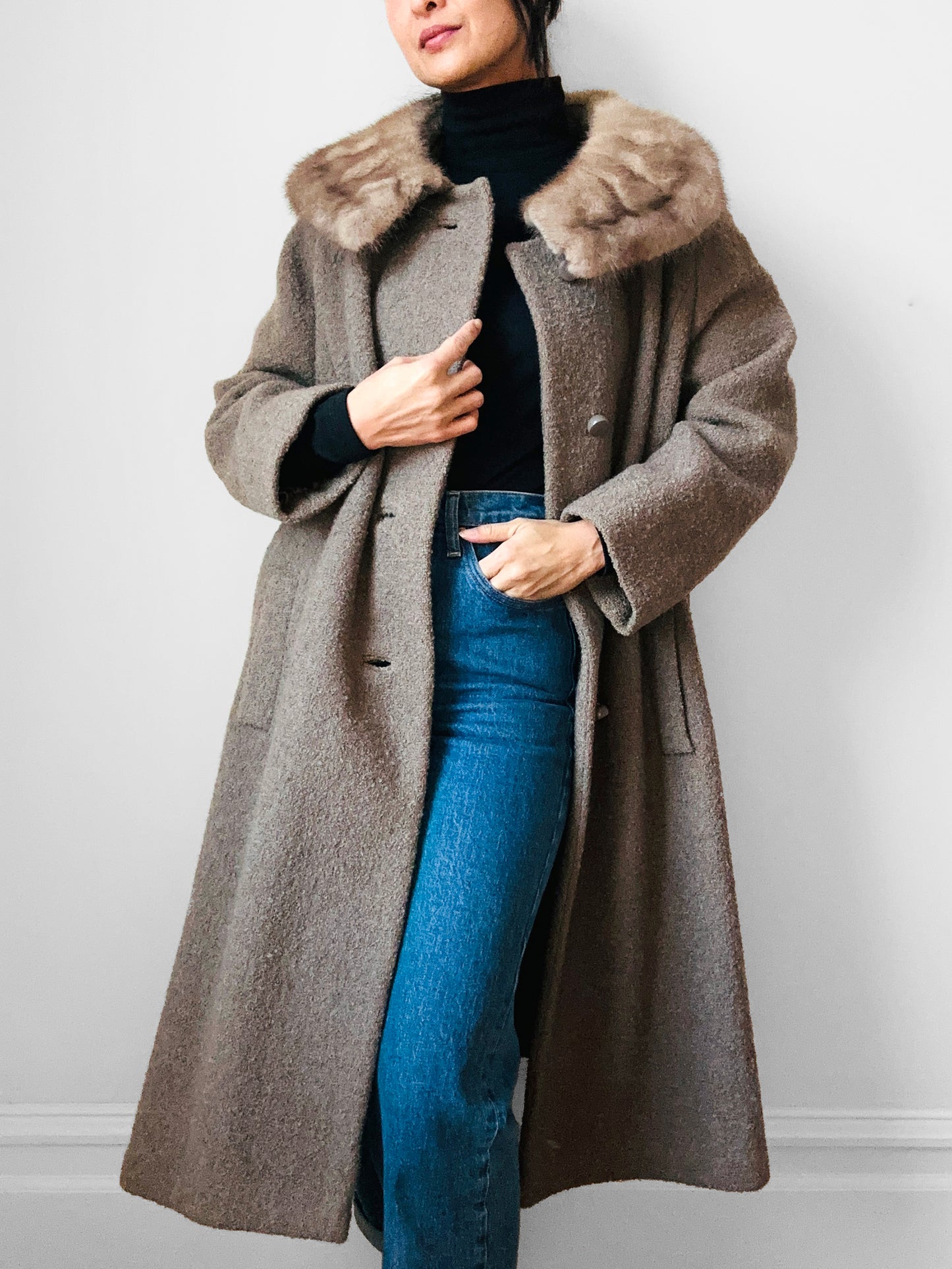 1960s Taupe Fur Collar A-Line Mid-Length Coat