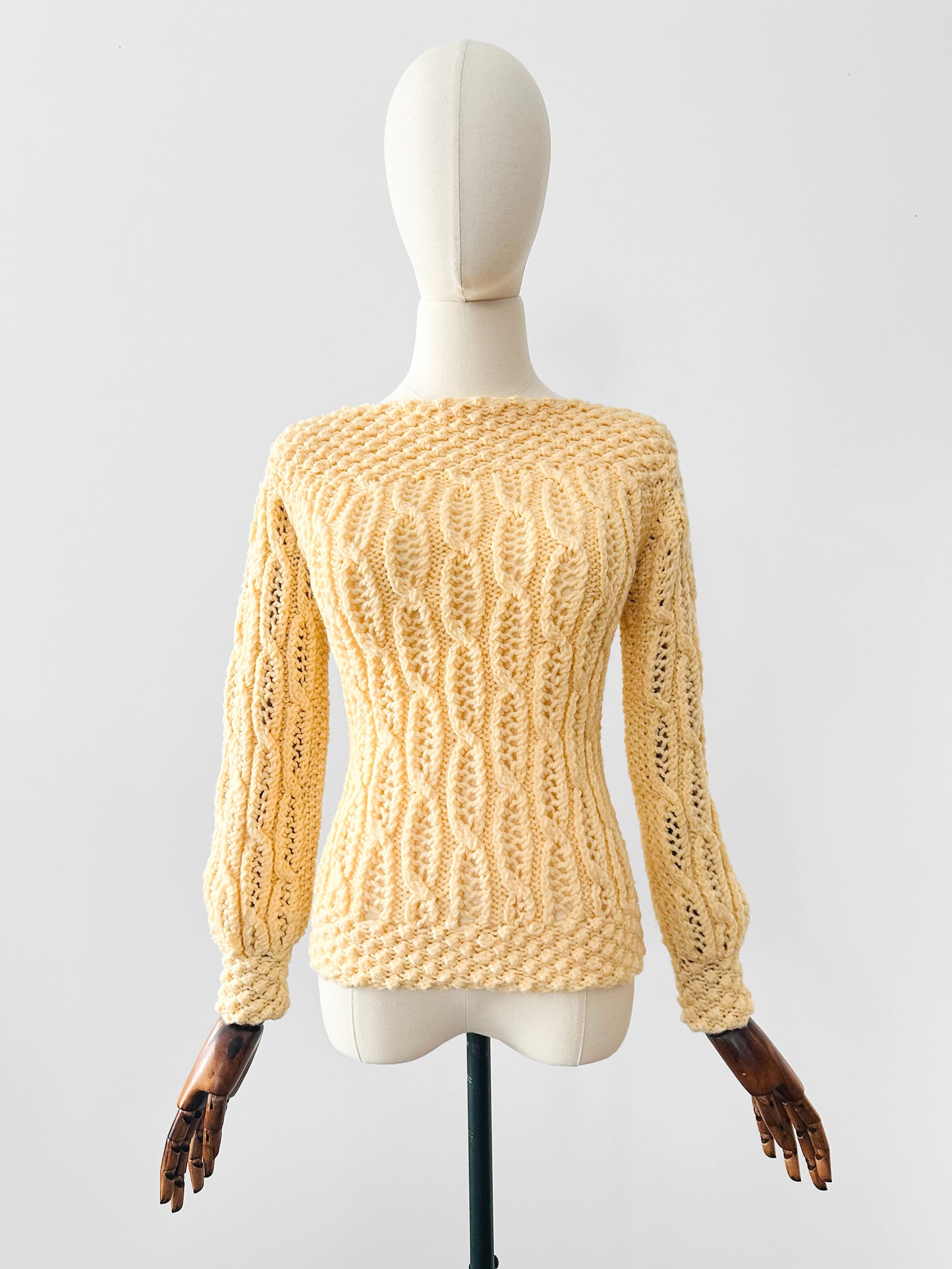 Vintage 1960s - 1970s Buttery Yellow Handmade Long Sleeve Textured Knit Sweater Top - Sz. XS/S