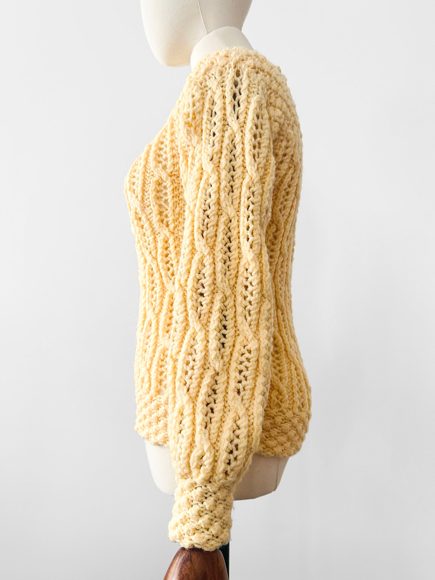Vintage 1960s - 1970s Buttery Yellow Handmade Long Sleeve Textured Knit Sweater Top - Sz. XS/S
