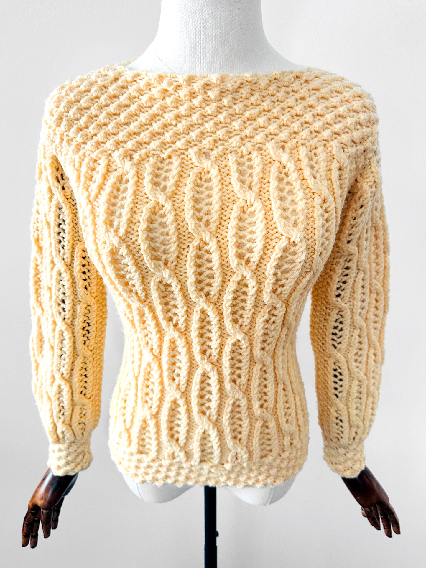 Vintage 1960s - 1970s Buttery Yellow Handmade Long Sleeve Textured Knit Sweater Top - Sz. XS/S