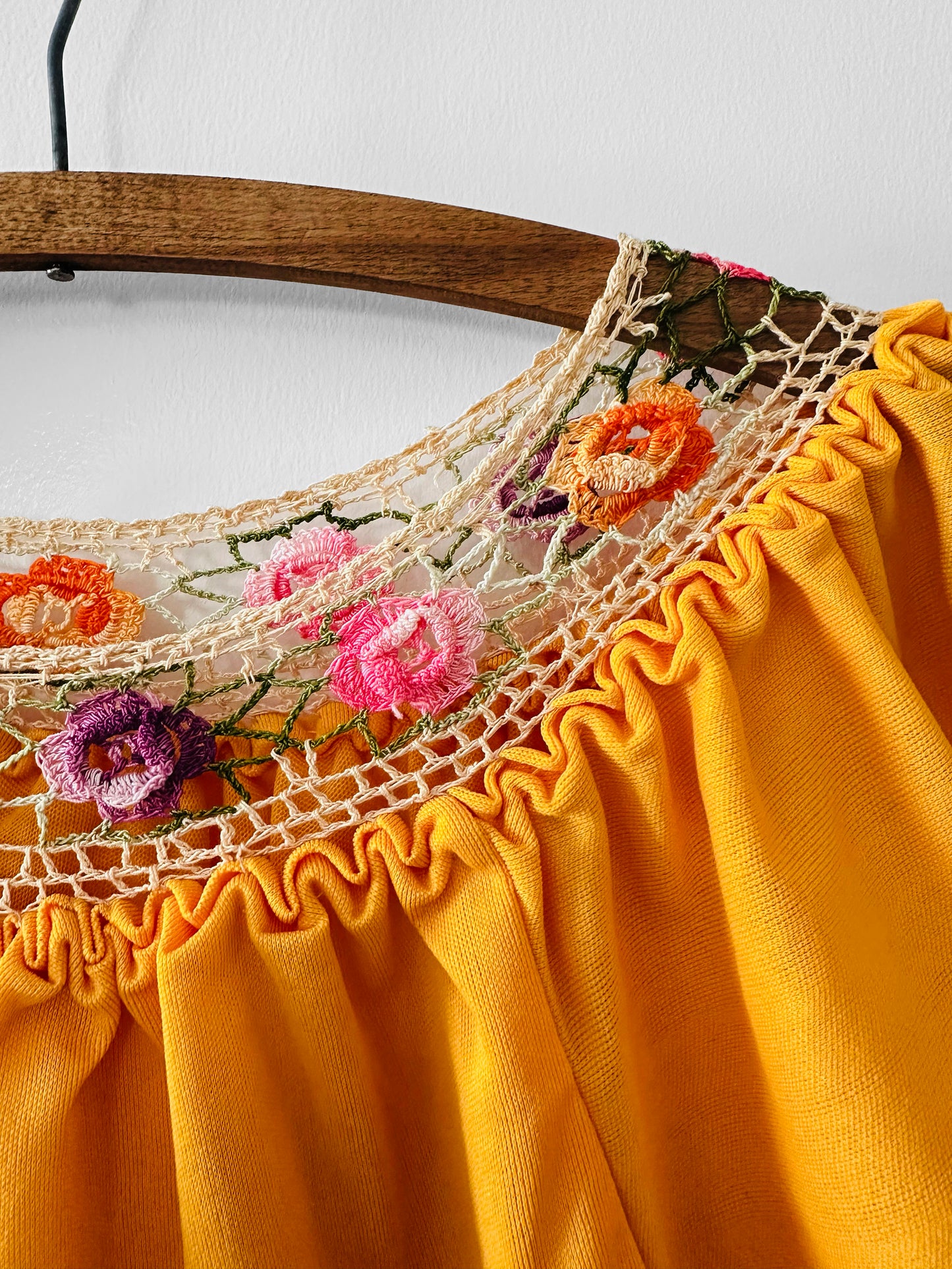 Vintage 1960s - 1970s Mustard Yellow Crochet Floral Trim Short Sleeve Peasant Blouse - Sz. S