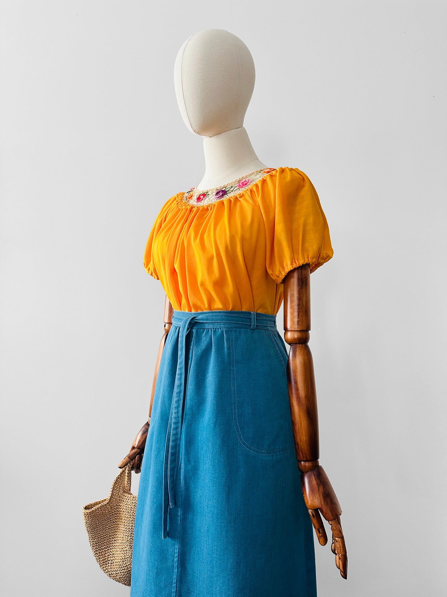 Vintage 1960s - 1970s Mustard Yellow Crochet Floral Trim Short Sleeve Peasant Blouse - Sz. S