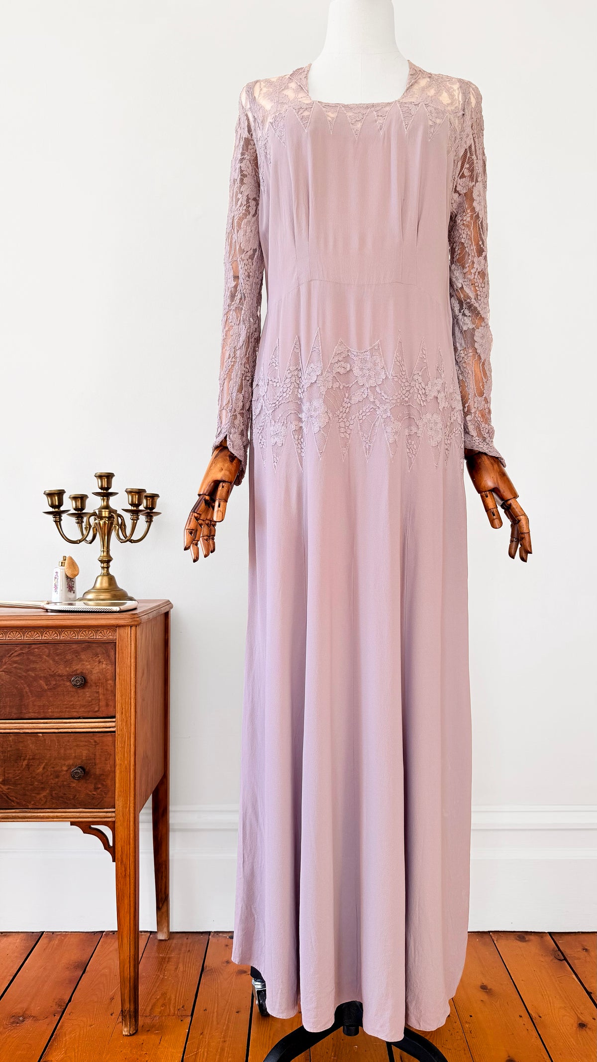 1930s Pale Lavender Floor Length Lace Art Deco Dress - Sz. M