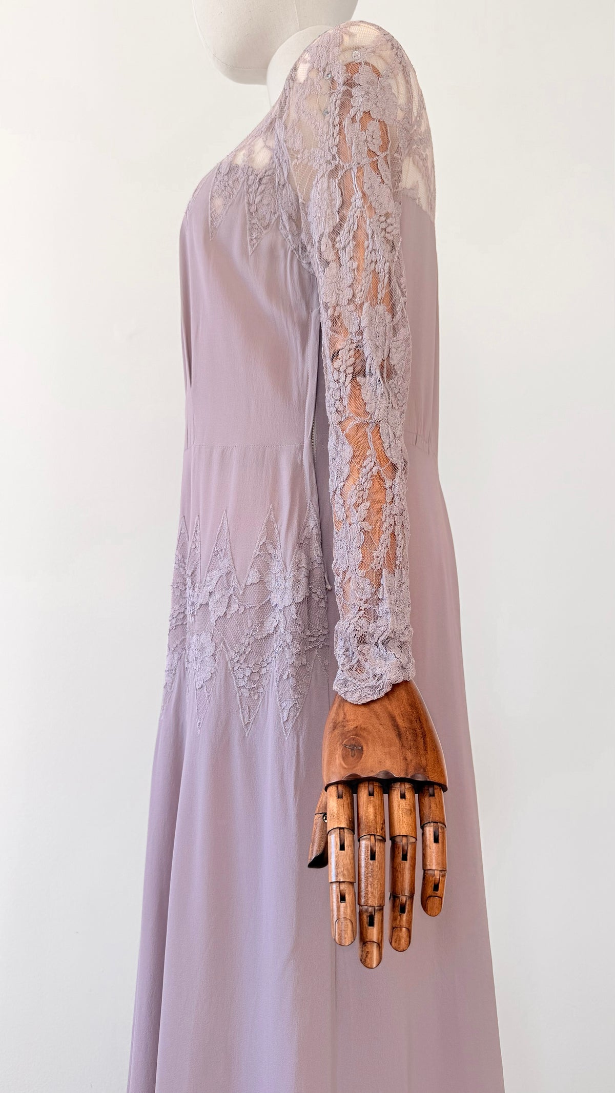 1930s Pale Lavender Floor Length Lace Art Deco Dress - Sz. M