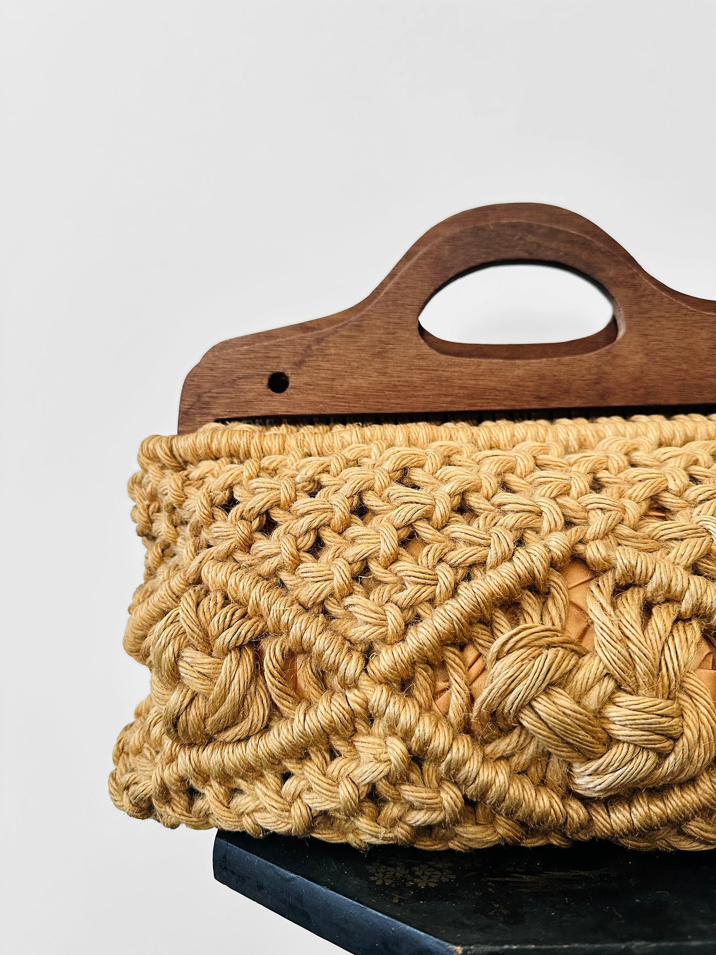 Vintage 1960s - 1970s Natural Woven Macrame Wood Handle Bag