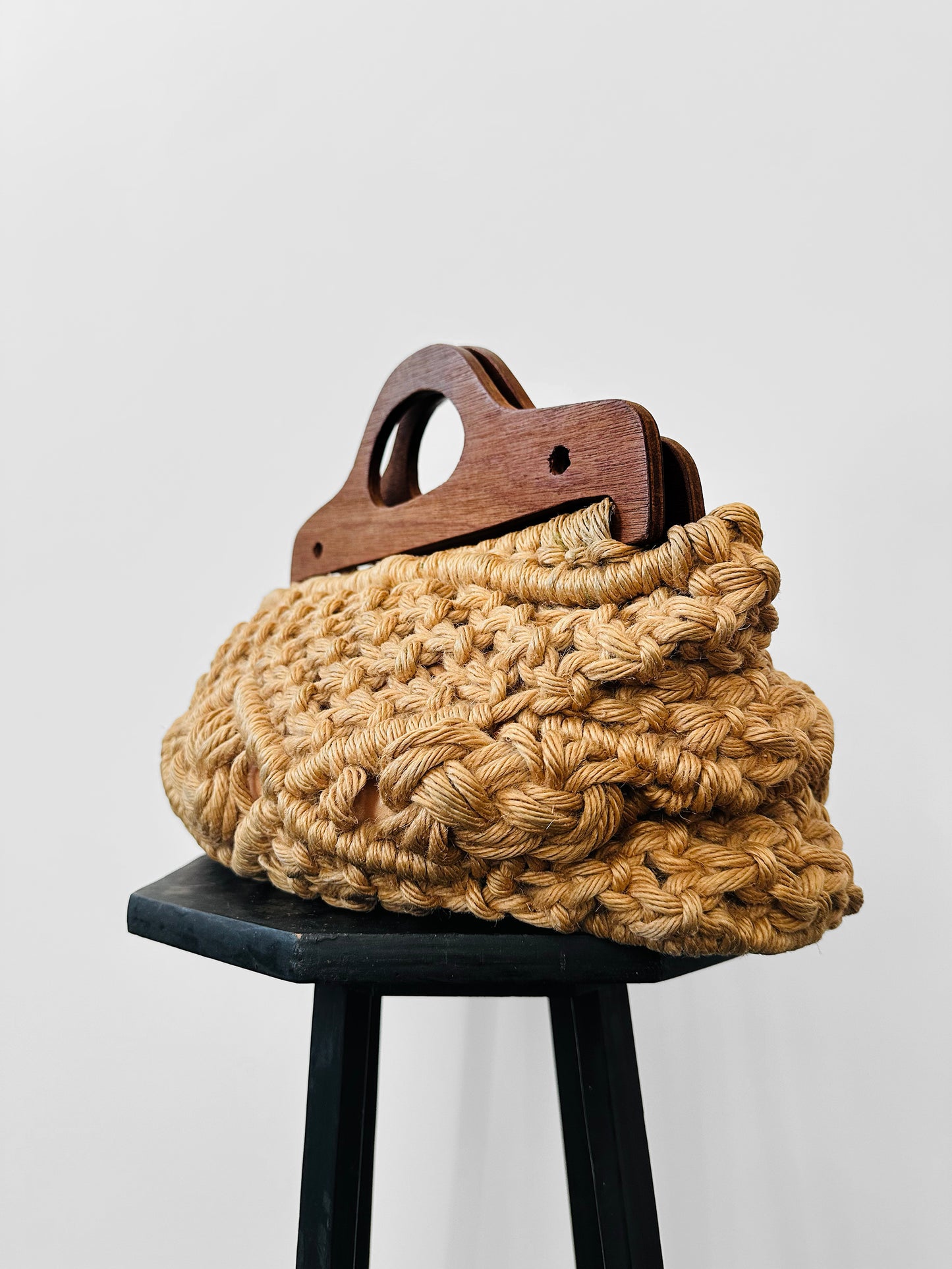 Vintage 1960s - 1970s Natural Woven Macrame Wood Handle Bag