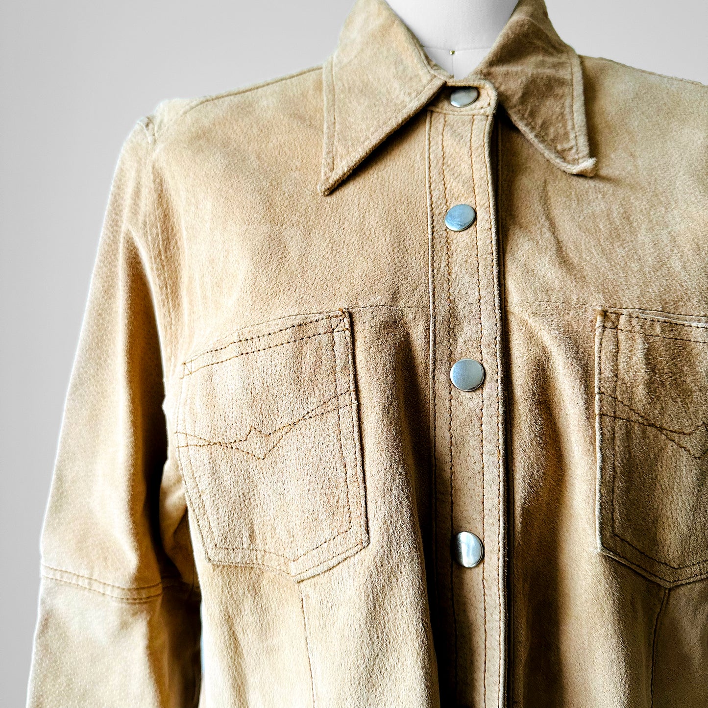 1990s Tan Suede Leather Snap Button Collared Shirt - Sz. Sm