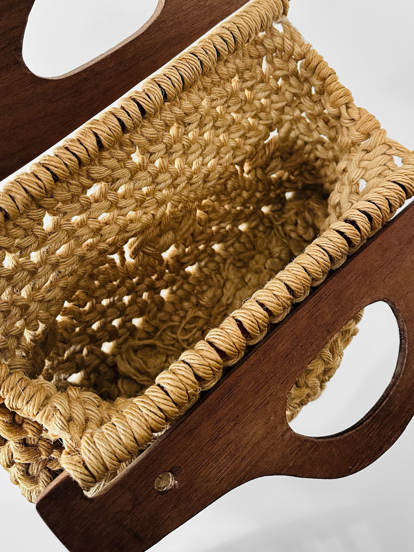 Vintage 1960s - 1970s Natural Woven Macrame Wood Handle Bag