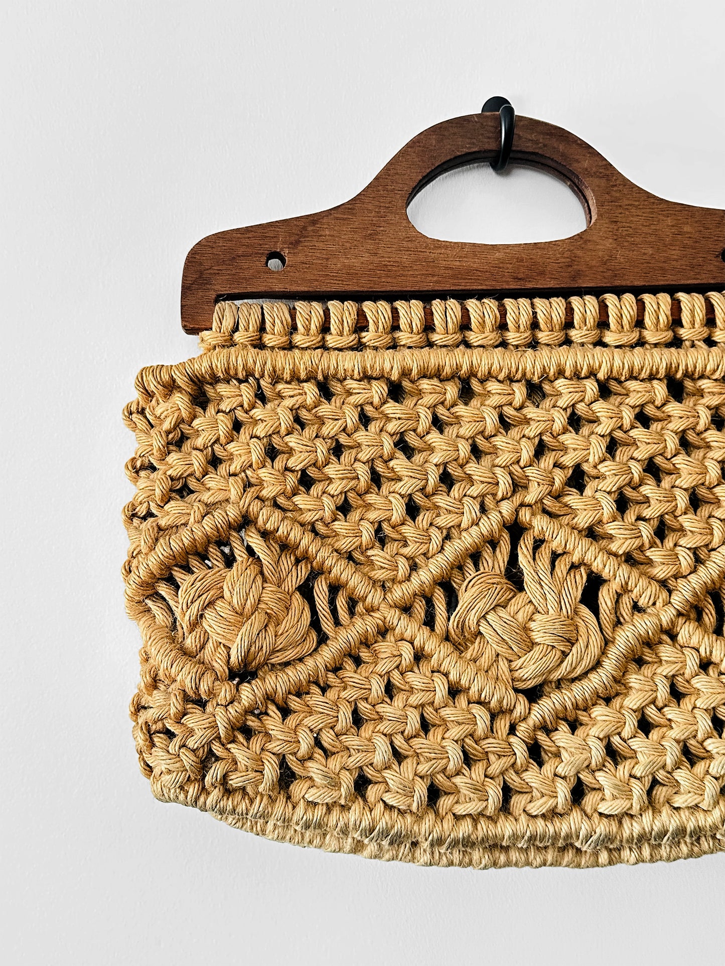 Vintage 1960s - 1970s Natural Woven Macrame Wood Handle Bag