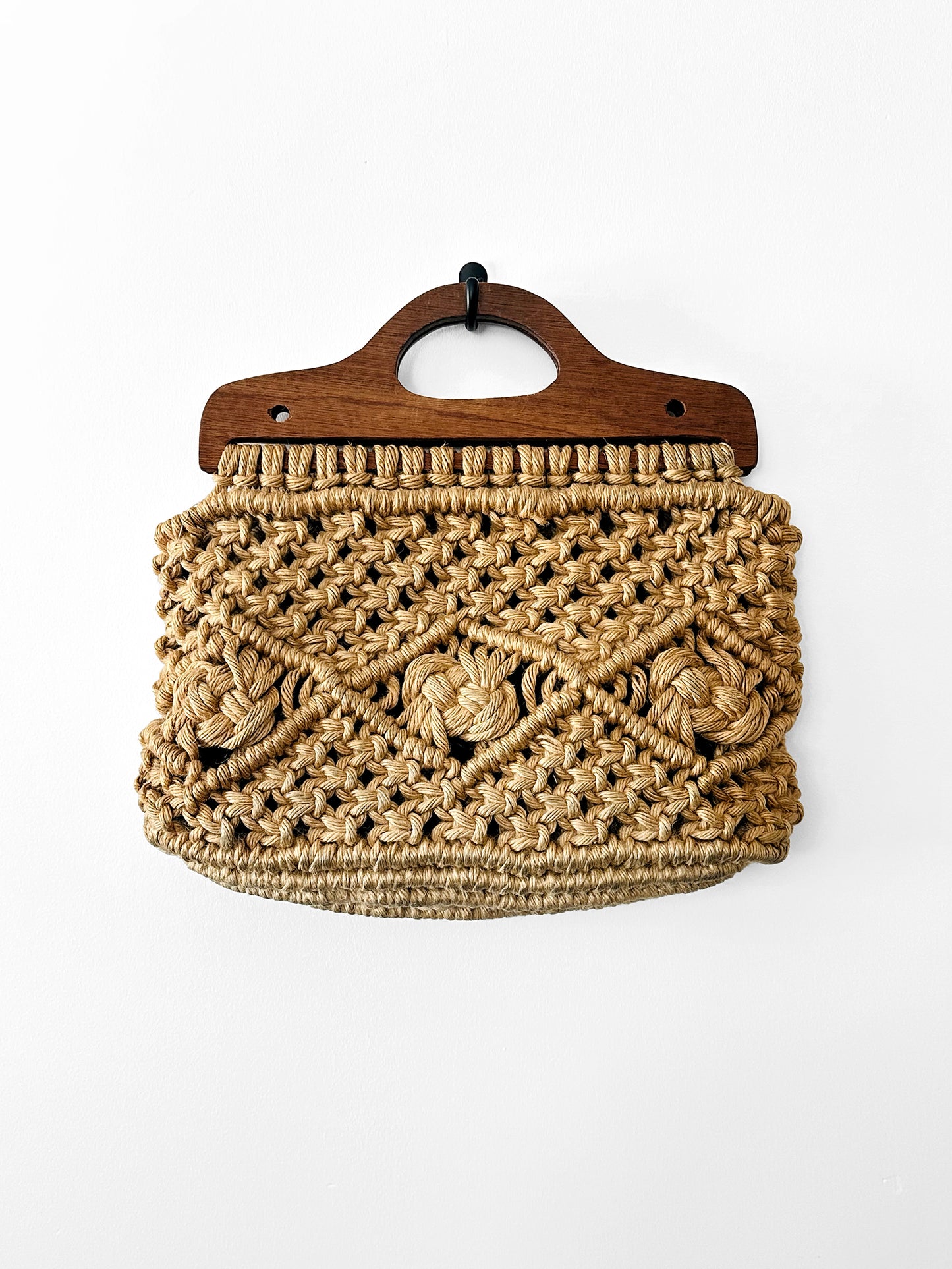 Vintage 1960s - 1970s Natural Woven Macrame Wood Handle Bag