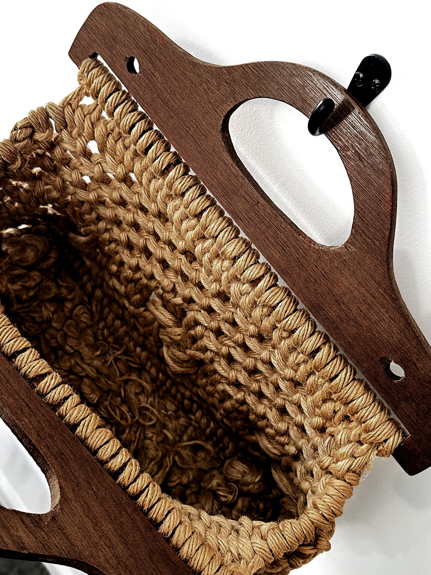 Vintage 1960s - 1970s Natural Woven Macrame Wood Handle Bag