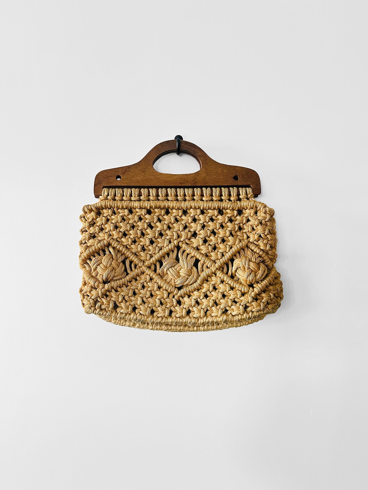 Vintage 1960s - 1970s Natural Woven Macrame Wood Handle Bag